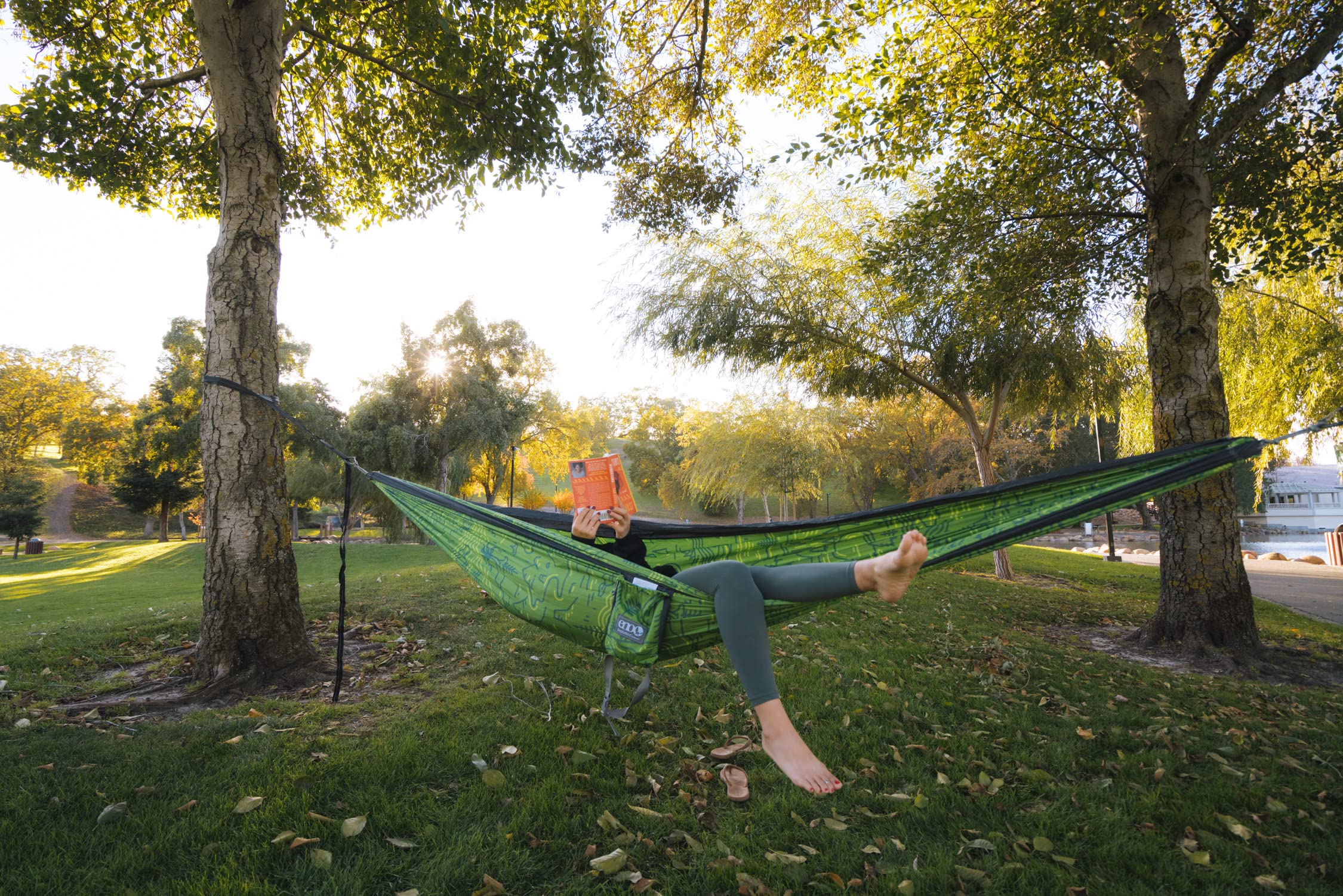 ENO DoubleNest Hammock - Lightweight & Portable 1-2 Person Camping Hammock for Outdoor Adventures - Perfect for Backpacking, Hiking, Beach, Travel & Festivals - Leave No Trace Special Edition in Charcoal - Great for Relaxing in Nature or Backyard Lounging
