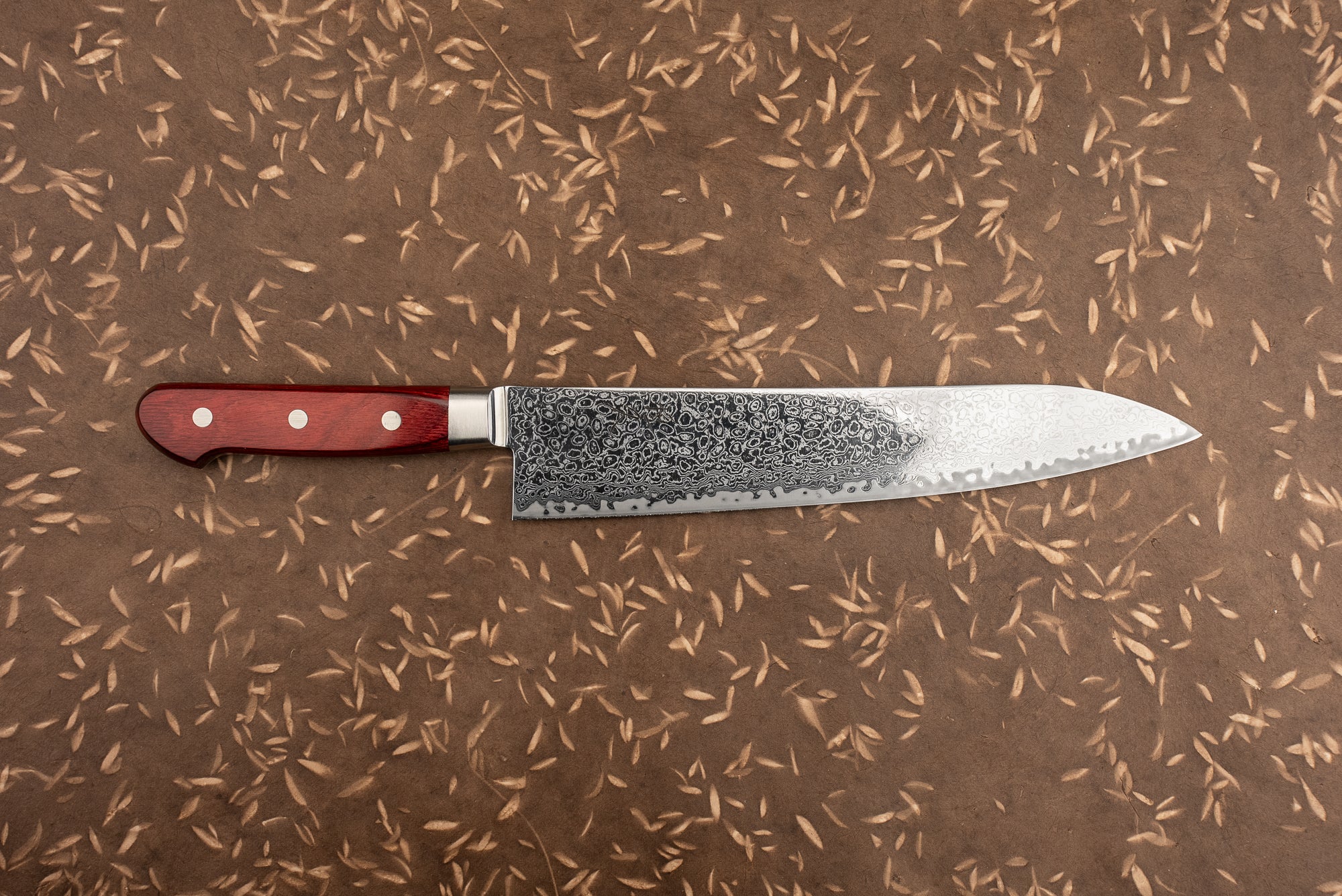 Tsunehisa AUS10 Roku Damascus Red Western Gyuto 240mm Chef Knife - High Carbon Stainless Steel Japanese Kitchen Knife for Professional Chefs & Home Cooking, Perfect for Slicing, Dicing & Meat Cutting