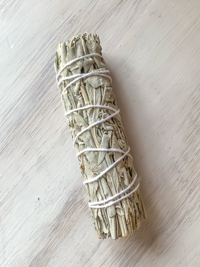 Organic White Sage Smudge Stick Bundle - Natural Cleansing & Purifying Incense for Home, Meditation & Spiritual Rituals | USA Made | Perfect for Yoga, Reiki & Energy Clearing