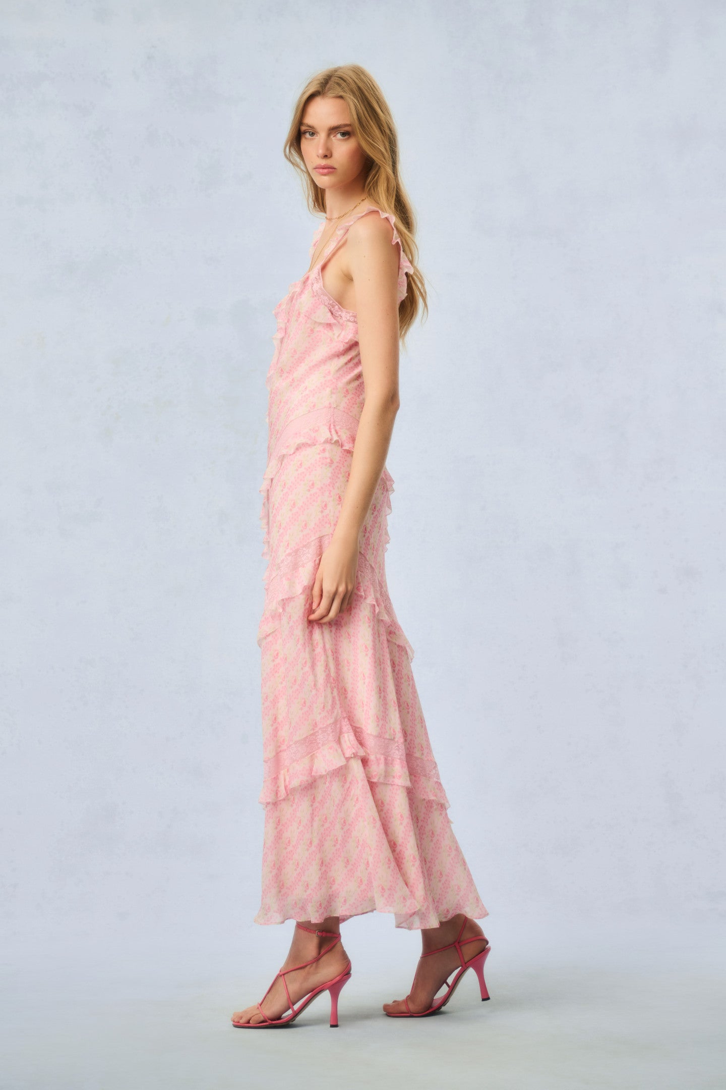 Radiance Fragrance Floral Print Maxi Dress for Women - Elegant Summer Beach Wedding Party Wear