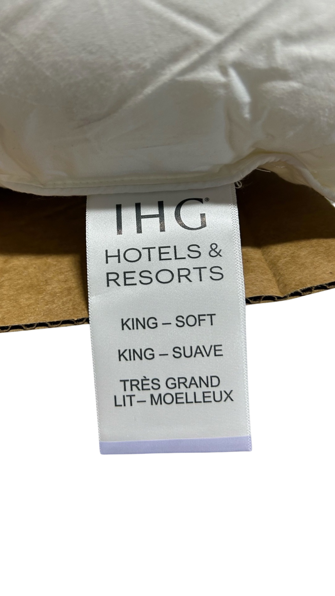 Holiday Inn® Soft Support Polyester Pillow - Hotel Quality Comfort for Home, Travel & Guest Rooms - Breathable & Hypoallergenic Bed Pillow for Side, Back & Stomach Sleepers