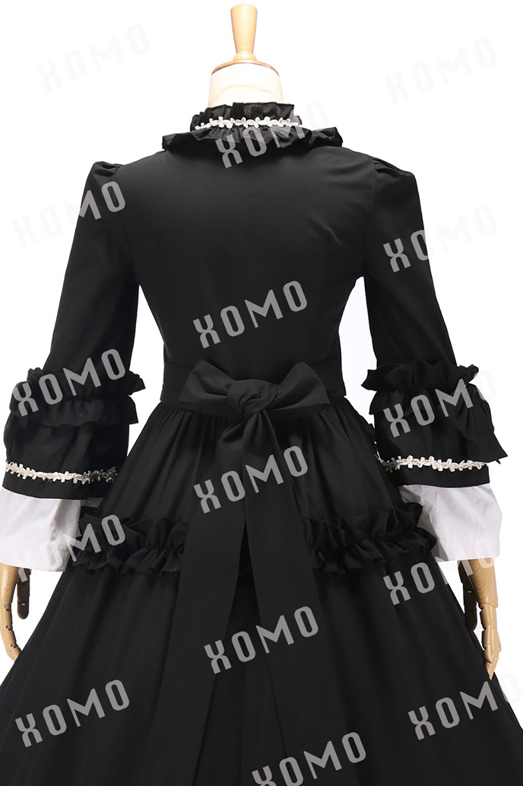 Elegant Colonial Renaissance Vintage Gothic Lolita Ball Gown - Black & White Cotton Dress for Cosplay, Tea Parties & Victorian Events