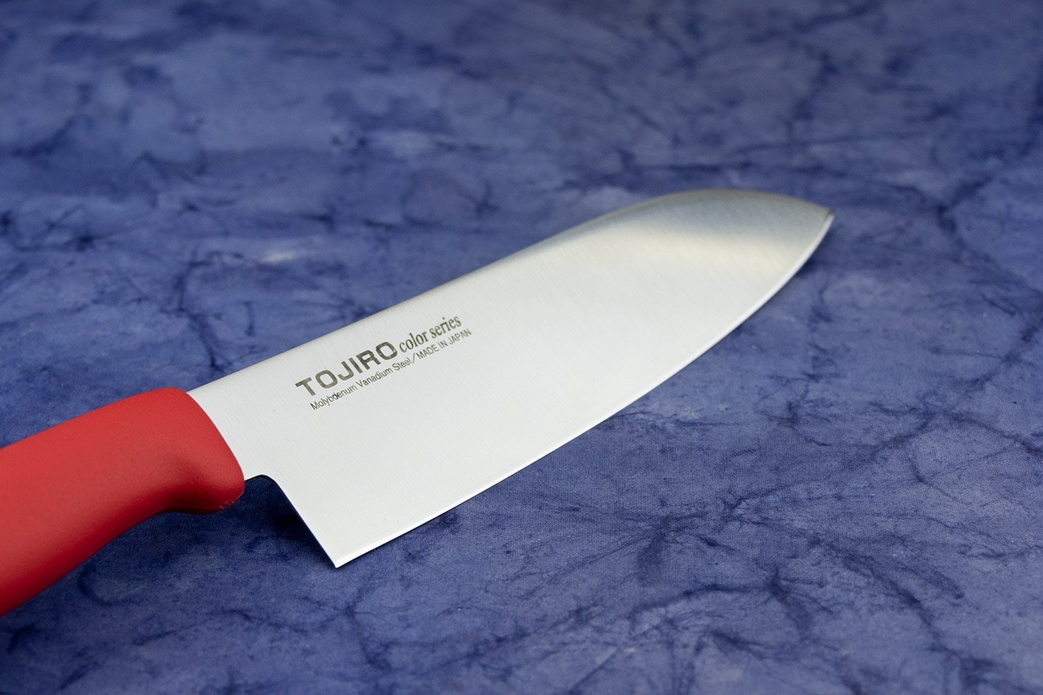TOJIRO 170mm Color Santoku Knife - Japanese Stainless Steel Kitchen Knife for Slicing, Dicing & Chopping - Perfect for Home Chefs & Professional Cooking