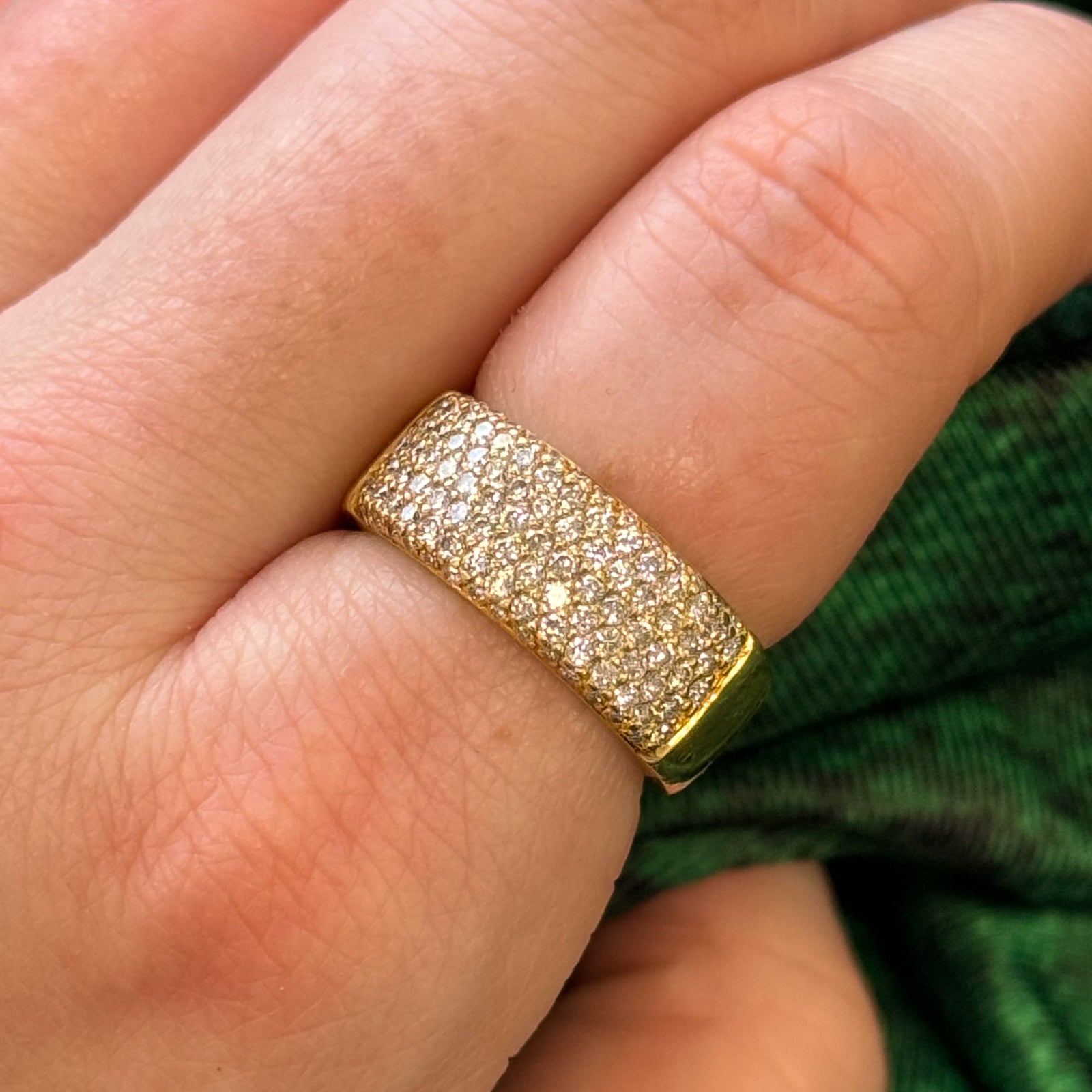 Pavé Set Diamond Band Ring - 0.90 Carat Total Weight (CTW) - Size 7.5 - Wedding, Engagement, Anniversary Gift for Her - Elegant Stackable Ring for Everyday Wear