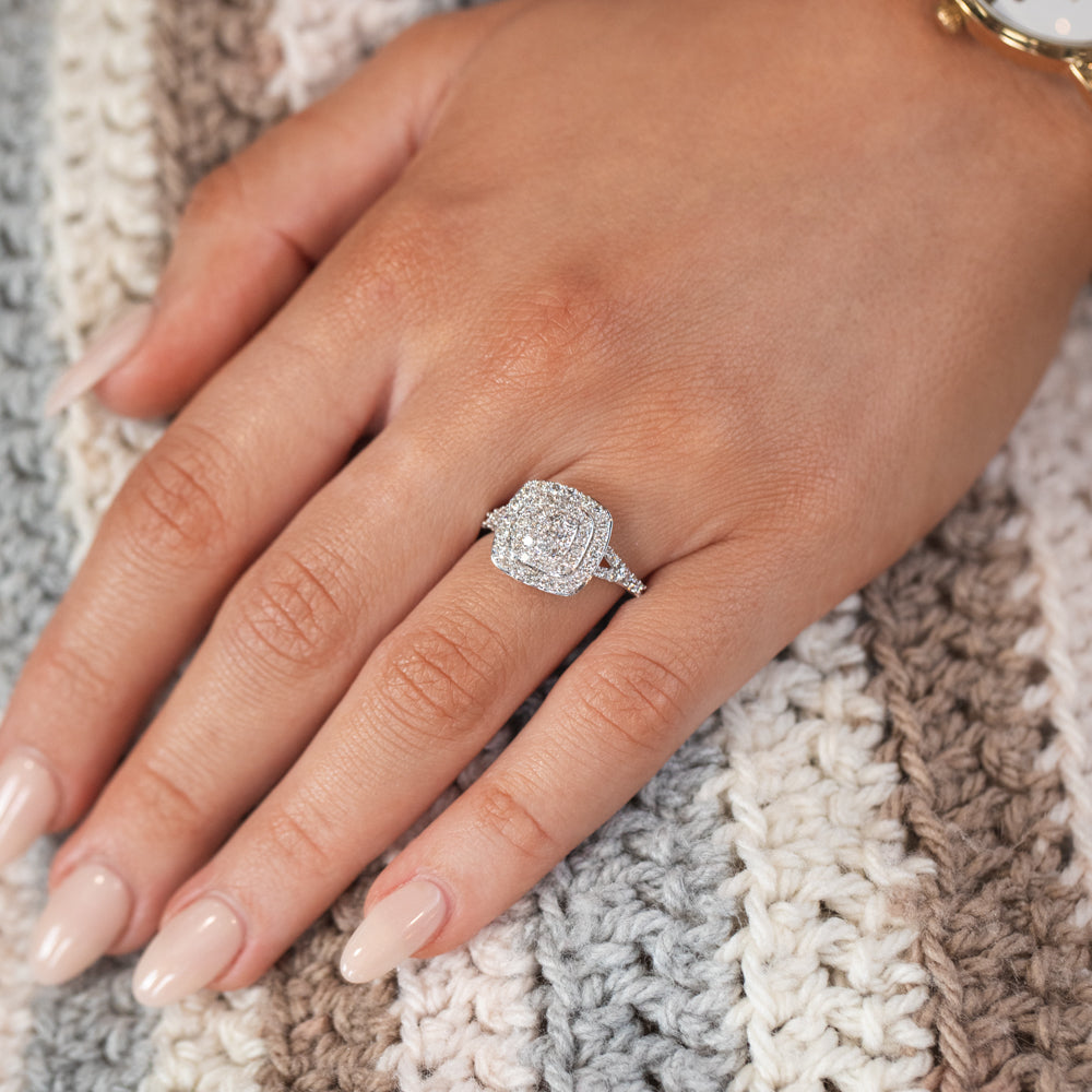 9ct White Gold 1 Carat Diamond Cushion Cluster Ring for Women - Elegant Engagement, Wedding & Anniversary Jewelry Gift