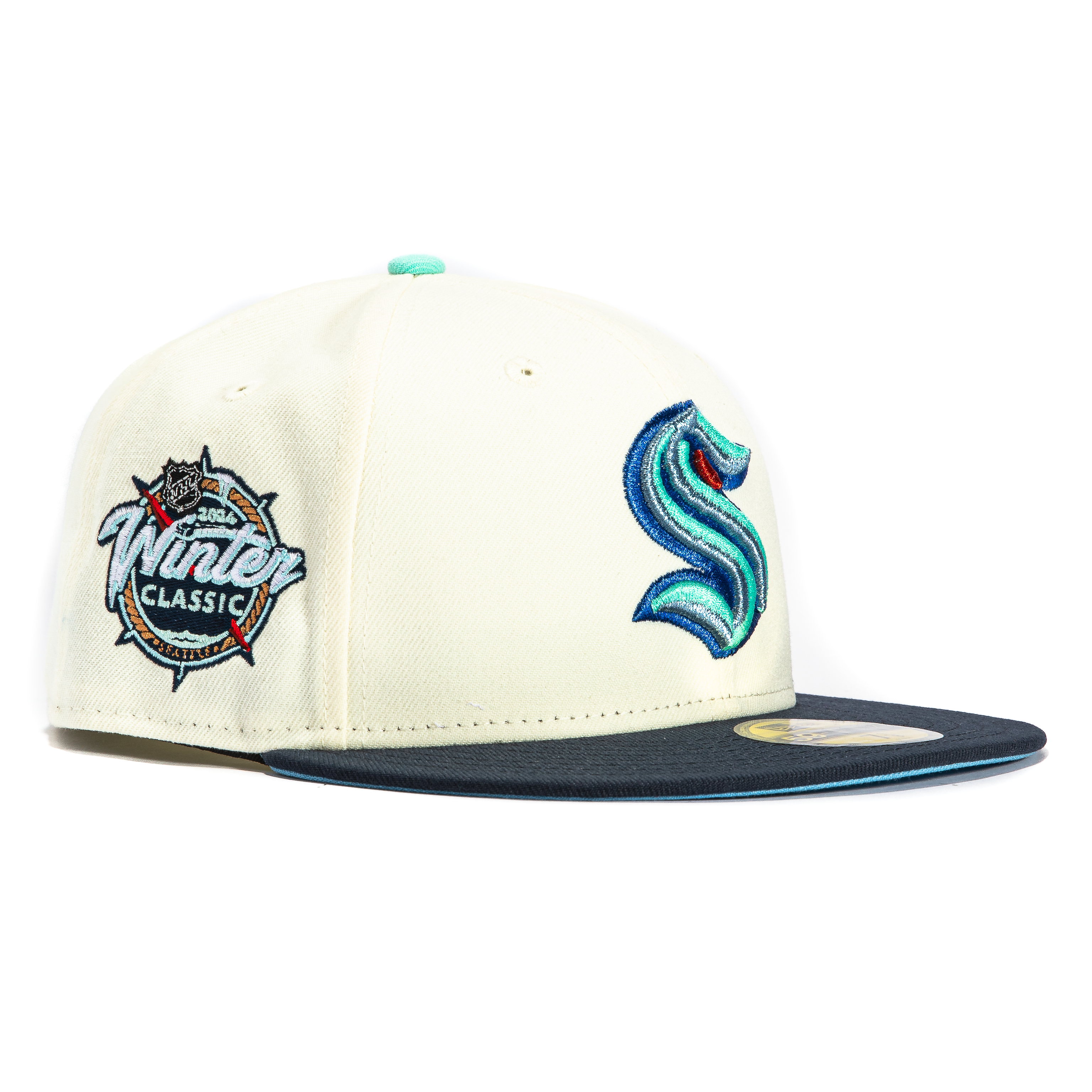 New Era 59Fifty Seattle Kraken 2024 Winter Classic Patch Hat - White & Navy - Official NHL Hockey Cap for Fans & Collectors - Perfect for Games, Gifts & Sports Events