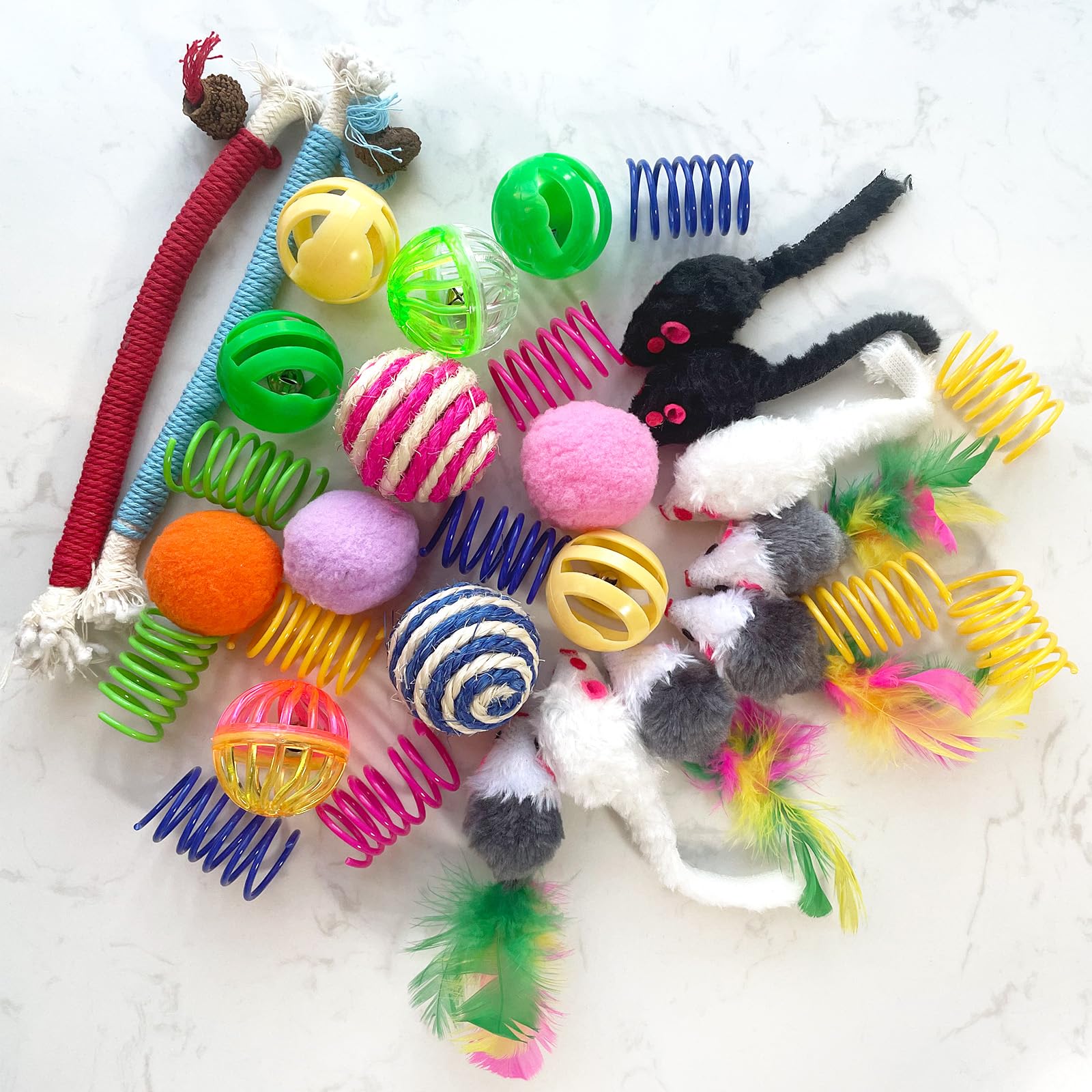 34 Pack Interactive Cat Toys for Indoor Cats - Spring Toys, Mouse, Catnip Ropes, Balls & Bells - Fun Playtime for Kittens & Adult Cats - Perfect for Exercise, Bonding & Stress Relief