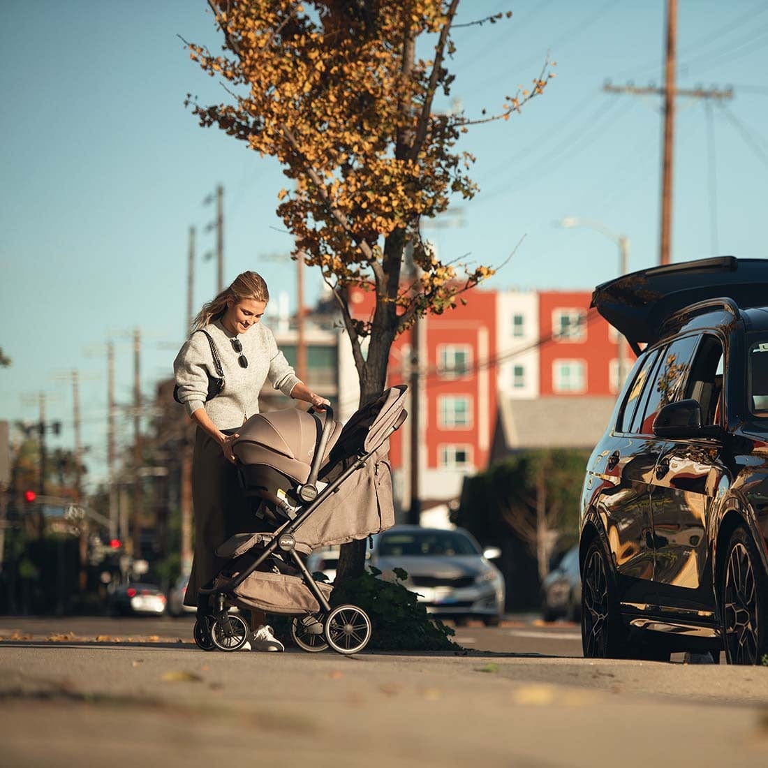 Nuna TRVL lx + PIPA urbn Lightweight Travel Stroller and Car Seat System for Infants – Perfect for Air Travel, City Walks, and Everyday Use