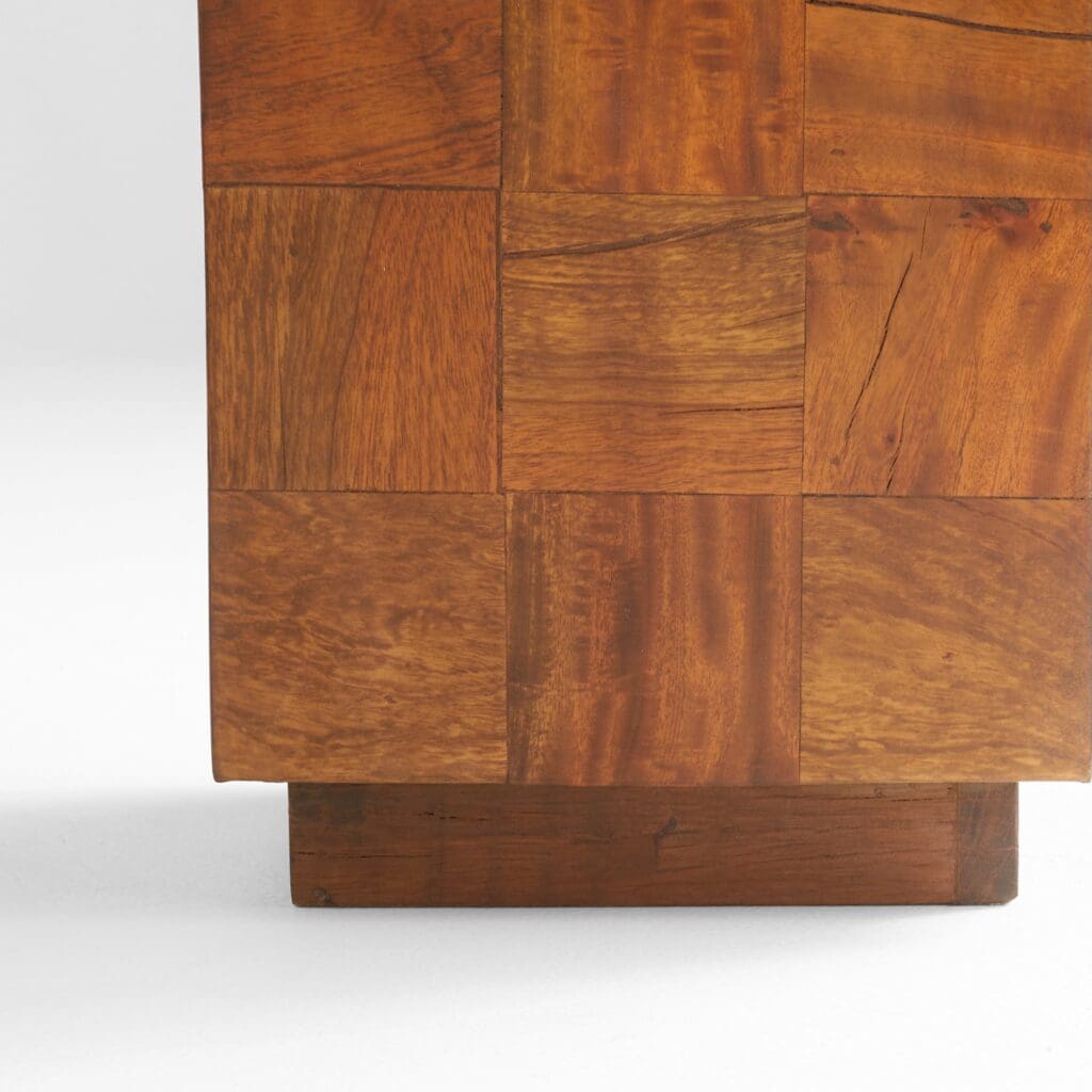Cyan Design 11607 Halma Pedestal - Medium Oak Wood Stand for Home Decor, Living Room, Bedroom & Office Display