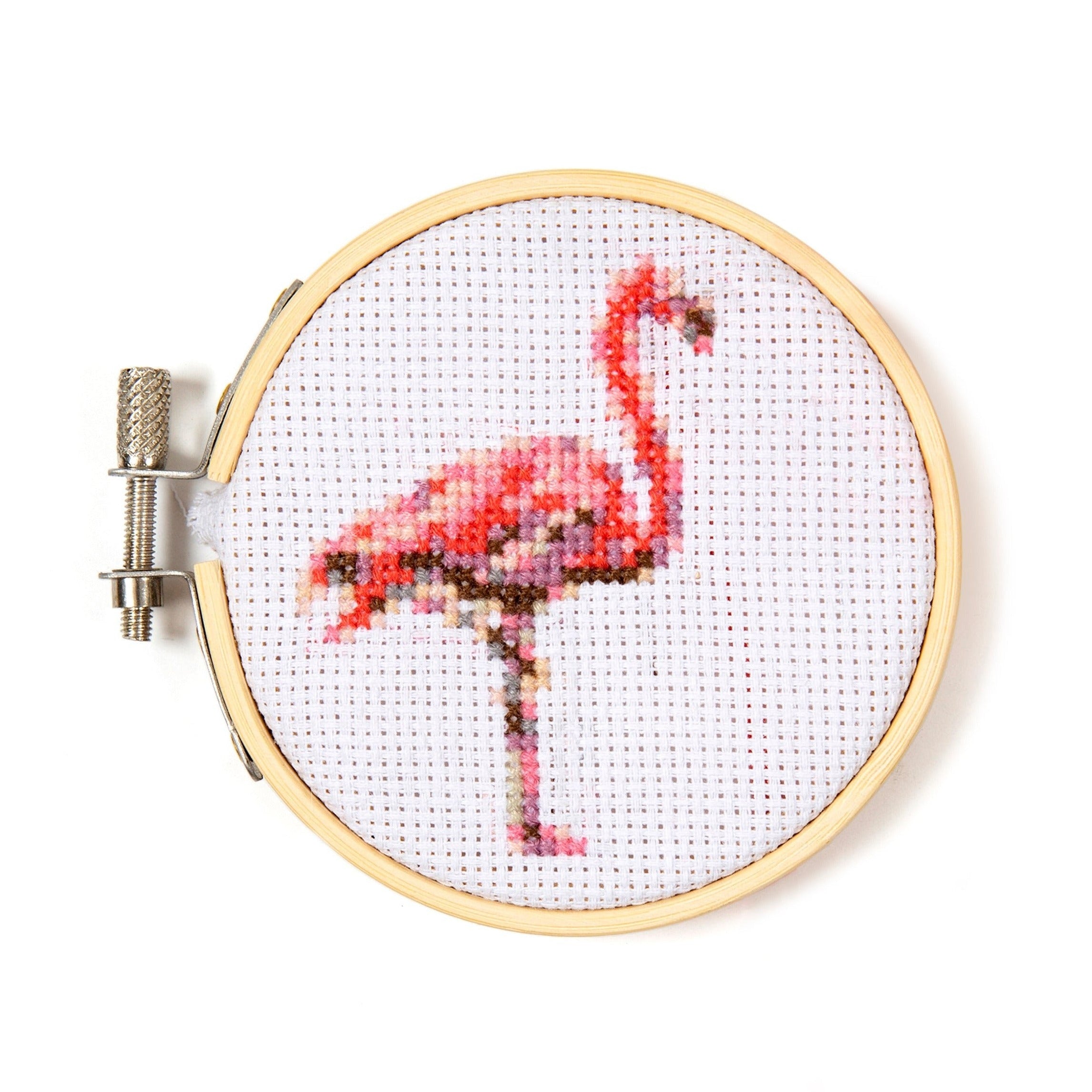 Flamingo Mini Cross Stitch Embroidery Kit for Beginners - DIY Handmade Craft Kit with Thread, Needle & Pattern - Perfect for Home Decor, Gifts & Relaxation