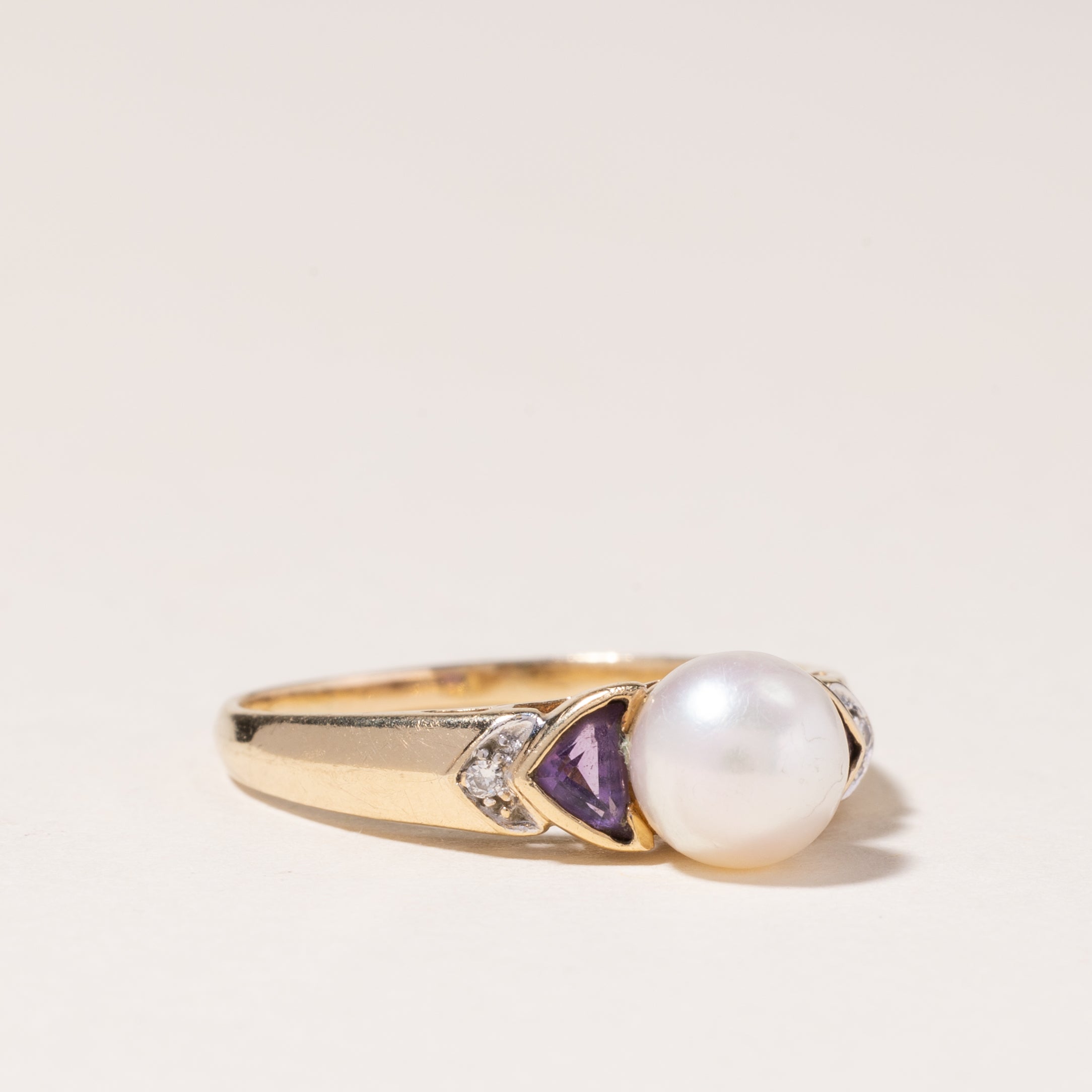 10K Yellow Gold Pearl & Amethyst Ring - 7mm Cultured Pearl, 0.44ctw Amethyst, Size 8.25 - Elegant Birthstone Jewelry for Women, Perfect Gift for Anniversary, Birthday & Valentine's Day