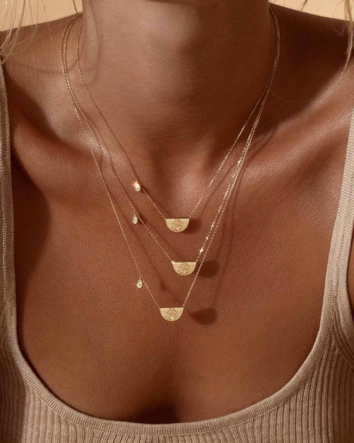 14K Solid Gold Lotus Birthstone Diamond Necklace - August Peridot Gemstone Jewelry for Women, Perfect Gift for Birthday, Anniversary & Special Occasions