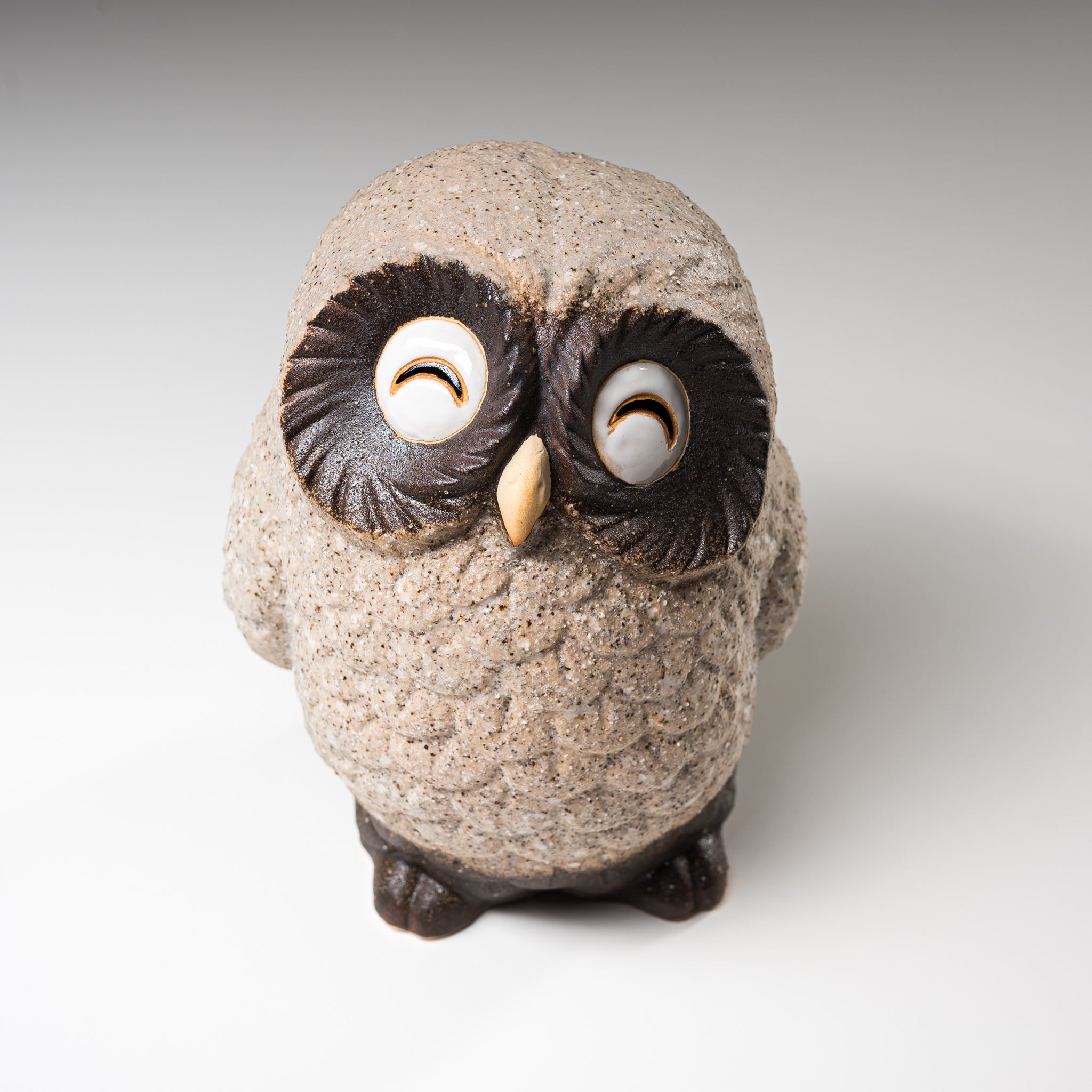 Shigaraki Ware Lucky Owl Ornament - 20cm Handmade Ceramic Smiley Bob Figurine, Japanese Traditional Pottery for Home Decor, Office Desk & Gift Giving