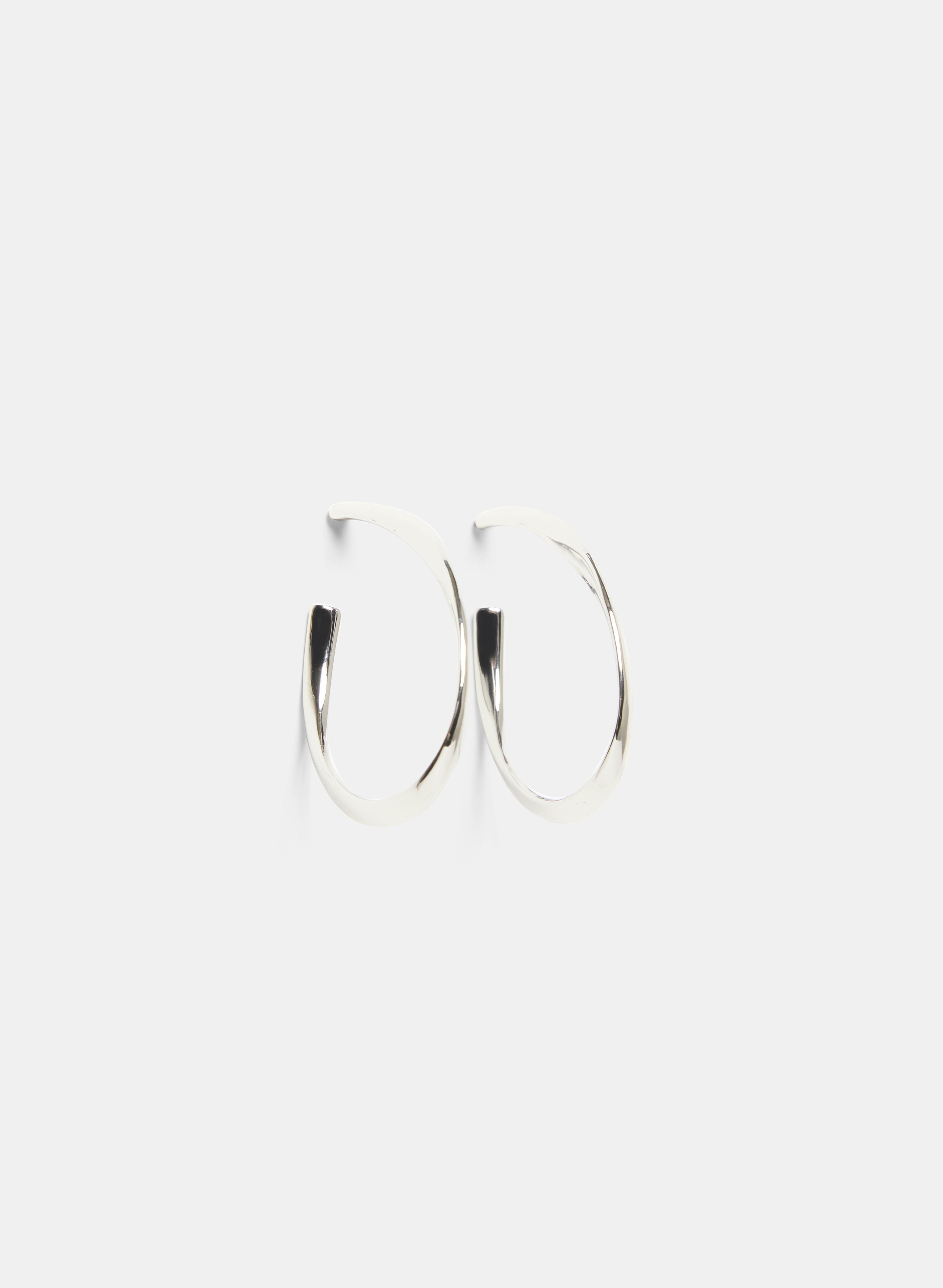 Stylish Gold Curved Hoop Earrings for Women - Trendy Dangle Huggie Earrings for Everyday Wear & Special Occasions