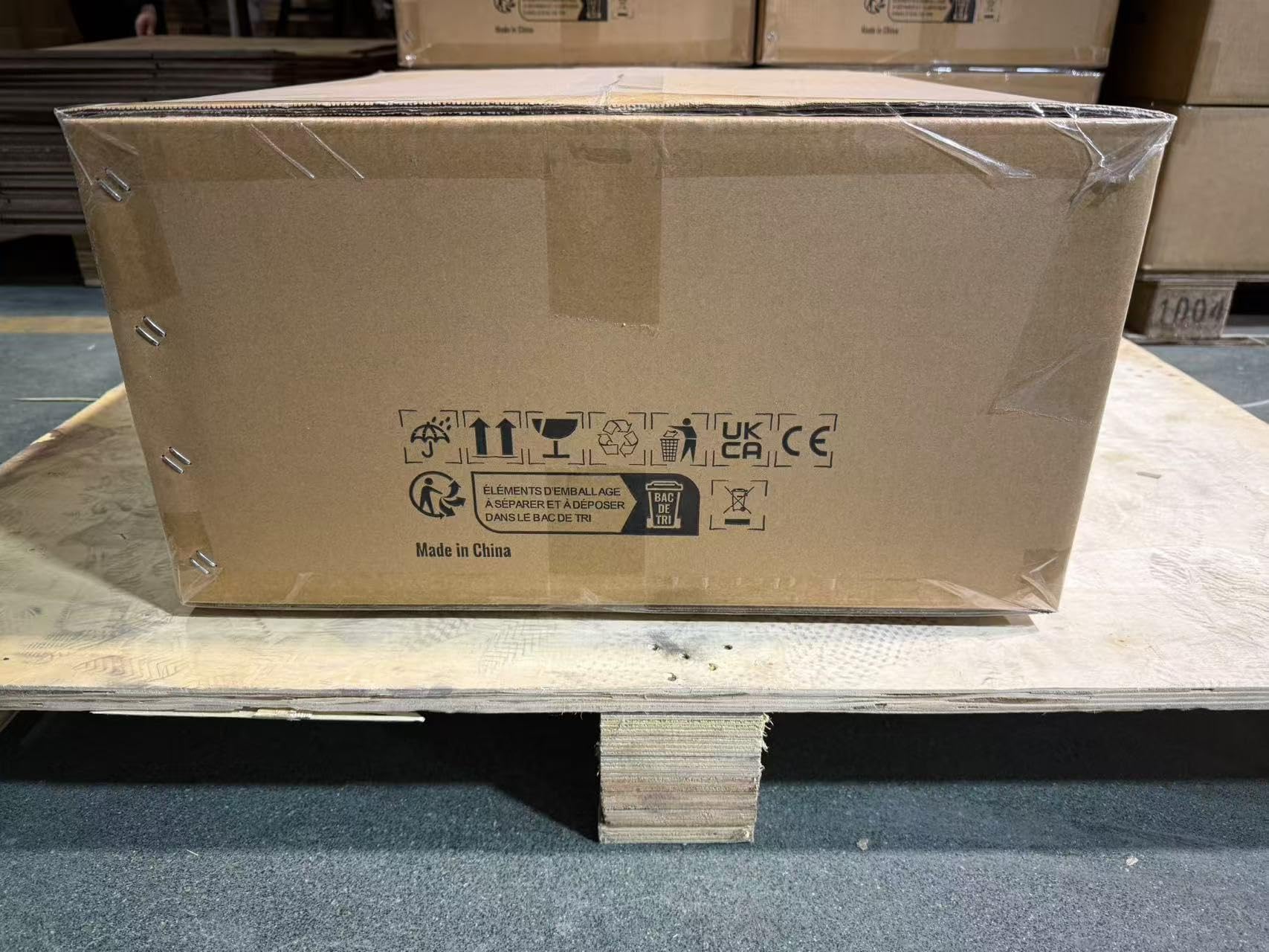 VEVOR Universal Forklift Seat - Adjustable Angle Back, Fold Down Tractor Seat with Micro Switch, Seatbelt & Armrests - Fits 6.3-13.4 inch Slot for Tractor, Loader, Excavator - Perfect for Construction, Farming & Heavy Equipment Operations