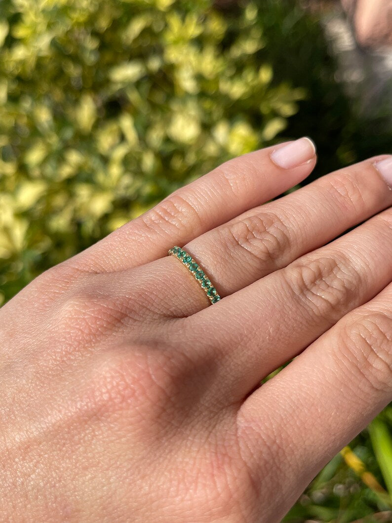 0.90tcw Medium Dark Green Round Cut Emerald Half Eternity Band in 14K Gold - Perfect for Engagement Rings, Anniversary Gifts & Special Occasions