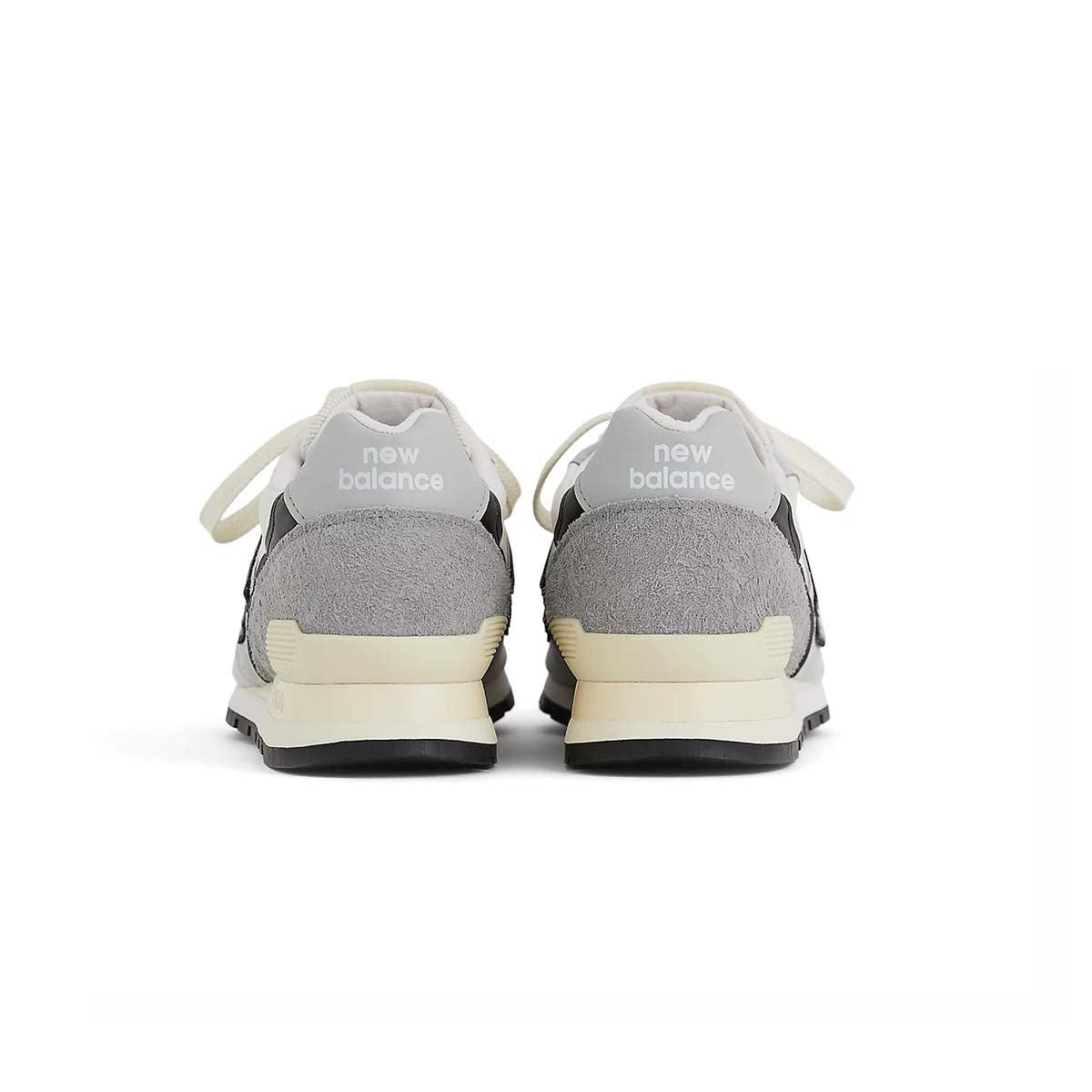 Original Title: in USA 996 'Grey Black'   Optimized Title: **Men's 996 Grey Black Sneakers - Lightweight Running Shoes for Men - Comfortable Casual Walking Shoes for Workout & Daily Wear**