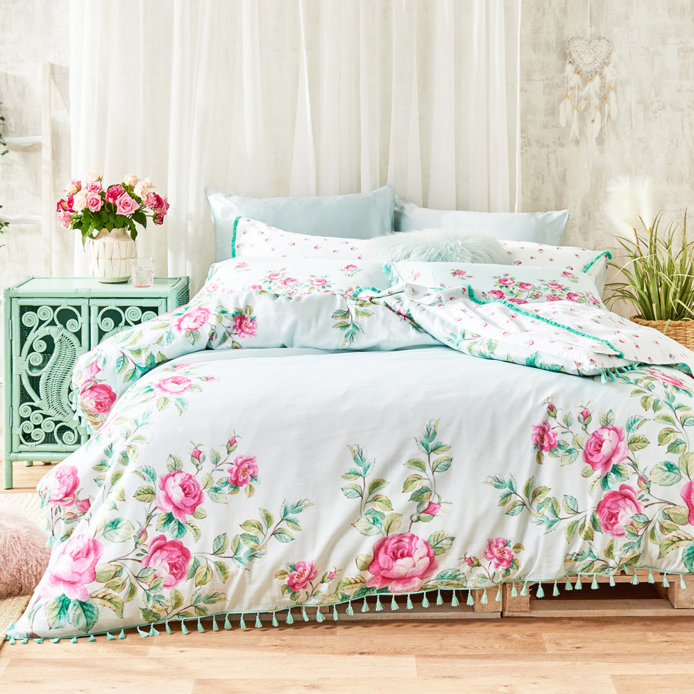 Stylish Pink Quilt Cover Set for King Size Bed - Soft & Luxurious Bedding for Master Bedroom Decor