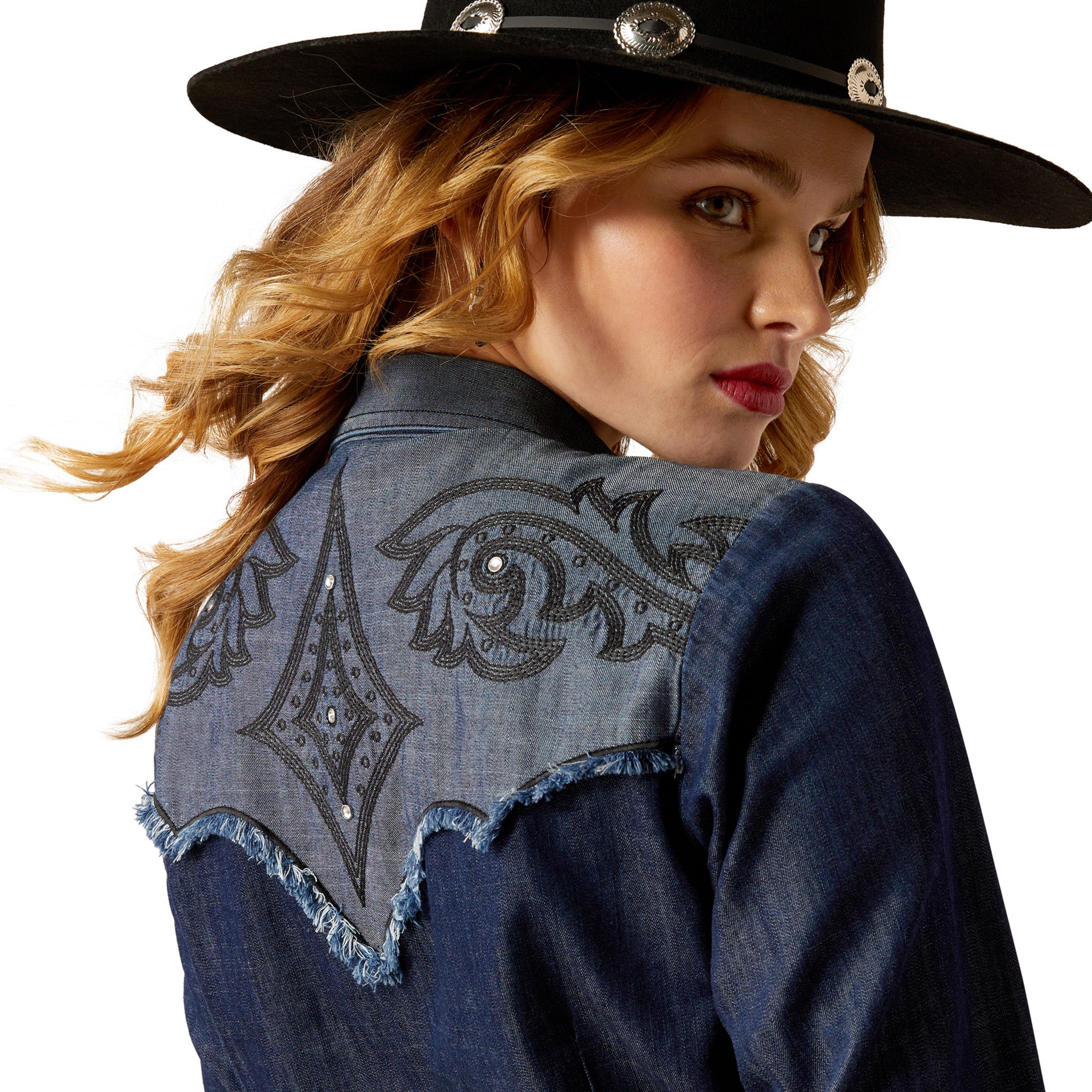 Ariat Women's Denim 2nd Fiddle Shirt - Western Style Button Down Top for Cowgirls & Country Fashion | Perfect for Rodeo, Ranch Work & Casual Outfits