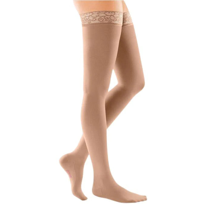 Medi Comfort 15-20mmHg Closed Toe Thigh High Compression Stockings with Lace & Silicone Top Band - Petite Size | Ideal for Circulation Support, Varicose Vein Relief & Post-Surgery Recovery