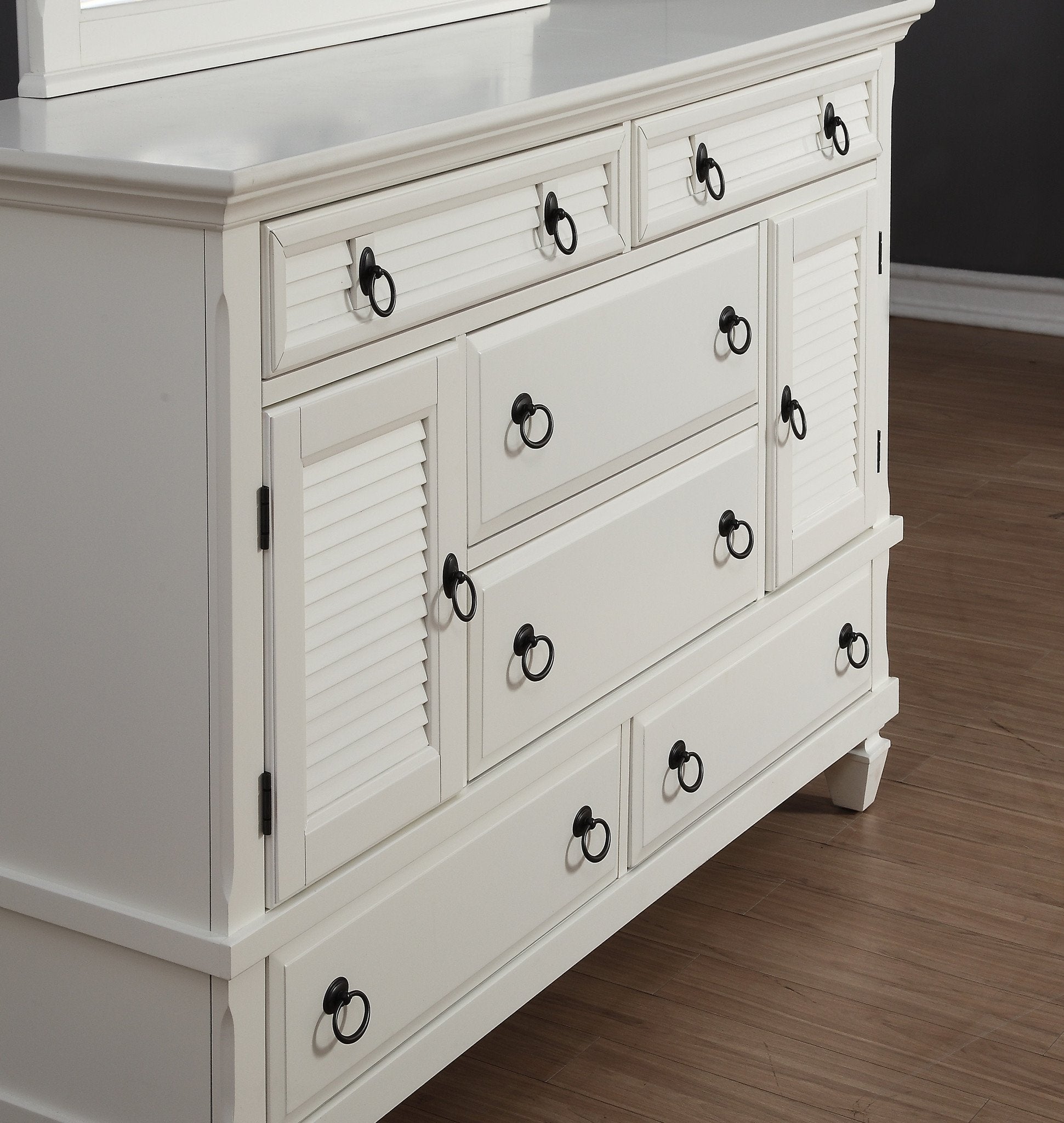 Regitina 016 White Dresser for Bedroom - Modern 6-Drawer Chest with Soft Close Drawers, Perfect for Bedroom Storage & Organization (White Finish) | Ideal for Master Bedroom, Guest Room, or Nursery Furniture Setup