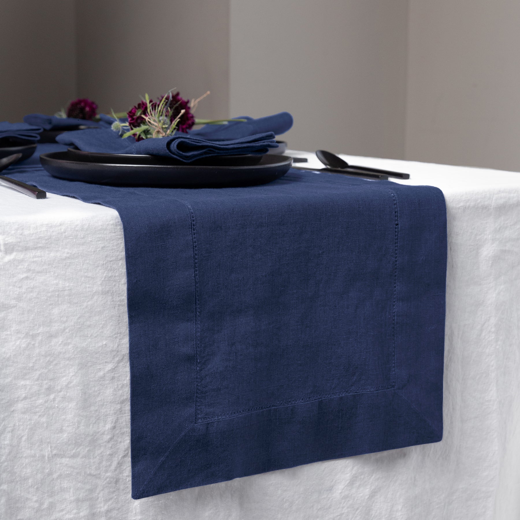 Premium Heavyweight Hemstitch Table Runner - Elegant Dining Decor for Weddings, Holidays & Formal Events - 100% Cotton Linen Tablecloth Accessory