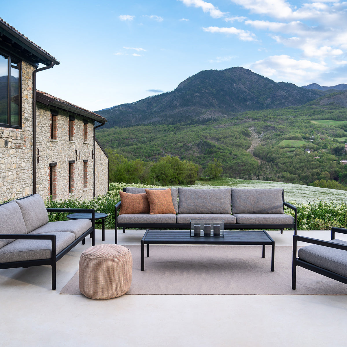 Outdoor 3-Seater Sofa with Jack Fabric - Teak Black & Mocha - Perfect for Patio, Garden, and Backyard Relaxation