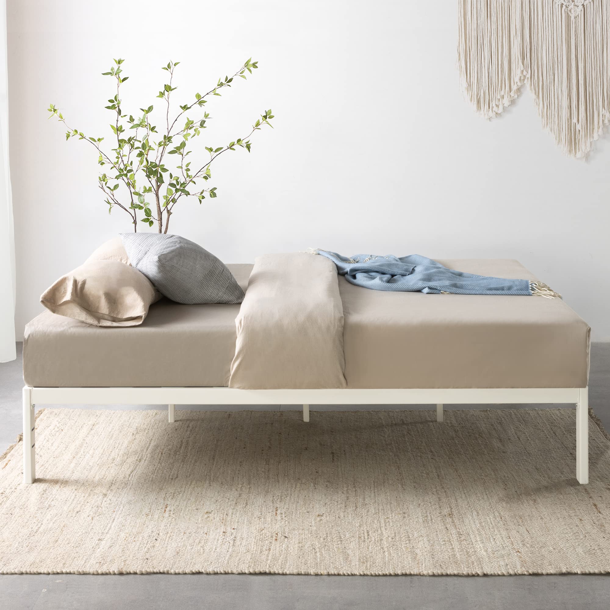 Heavy Duty Steel Slats Platform Bed Frame - King Size, White | Box Spring Replacement, Mattress Foundation & Bed Raiser | Sturdy Support for Memory Foam, Hybrid & Spring Mattresses | Perfect for Master Bedroom, Guest Room & Dorm