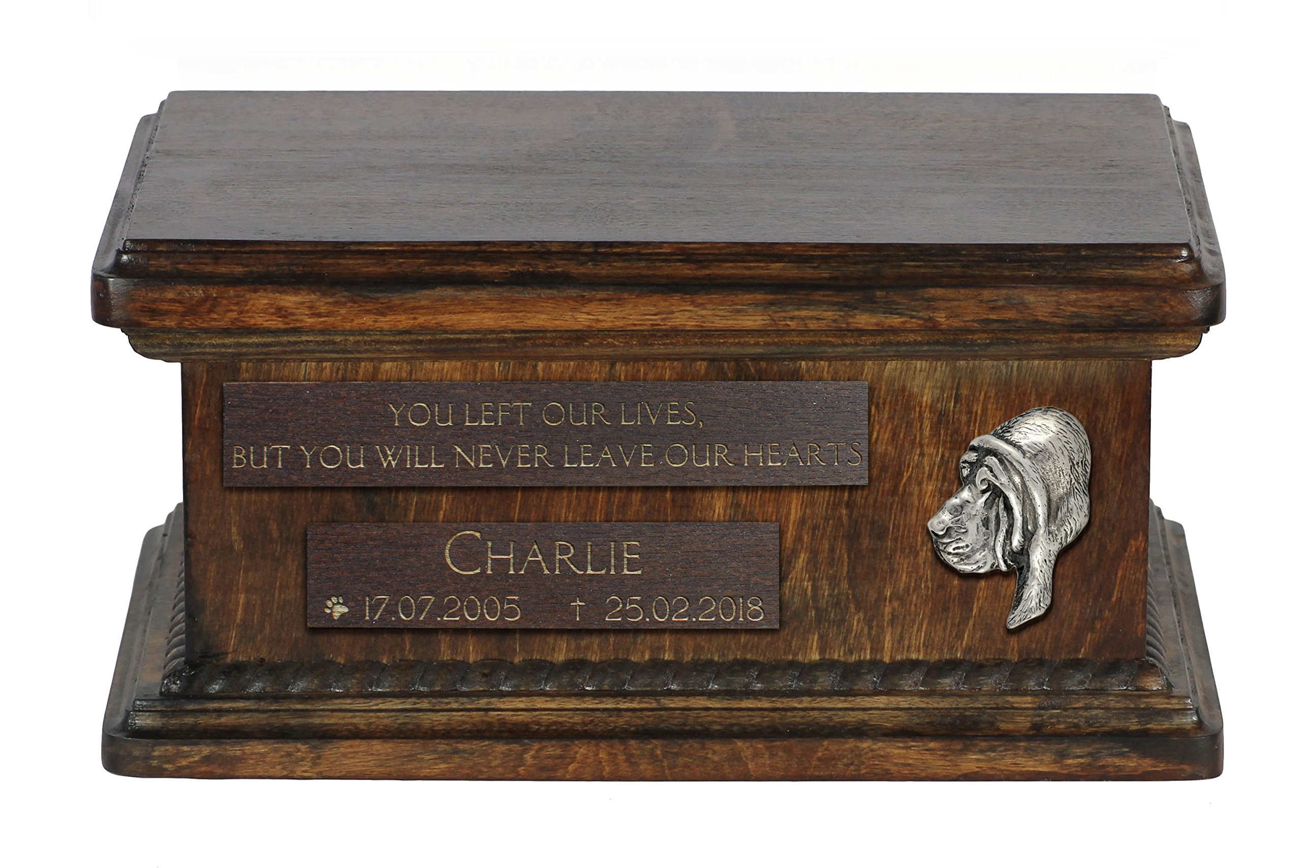 Personalized Dog Memorial Urn - Custom Engraved Pet Ashes Keepsake with Name & Date - Heartfelt Tribute for Beloved Bloodhound - Perfect for Home Memorial or Pet Cemetery Display