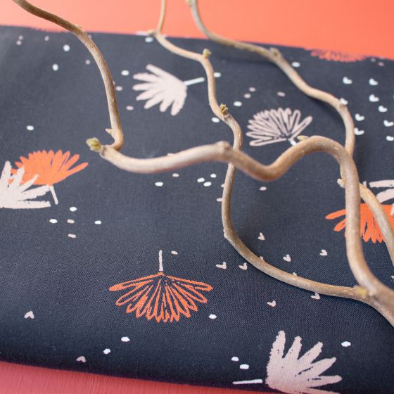 Viscose Fabric with Lenzing™ EcoVero™ Fibers - Atelier Brunette Palmetto Night Pattern - 38cm End of Bolt - Perfect for DIY Sewing, Dressmaking & Eco-Friendly Fashion Projects