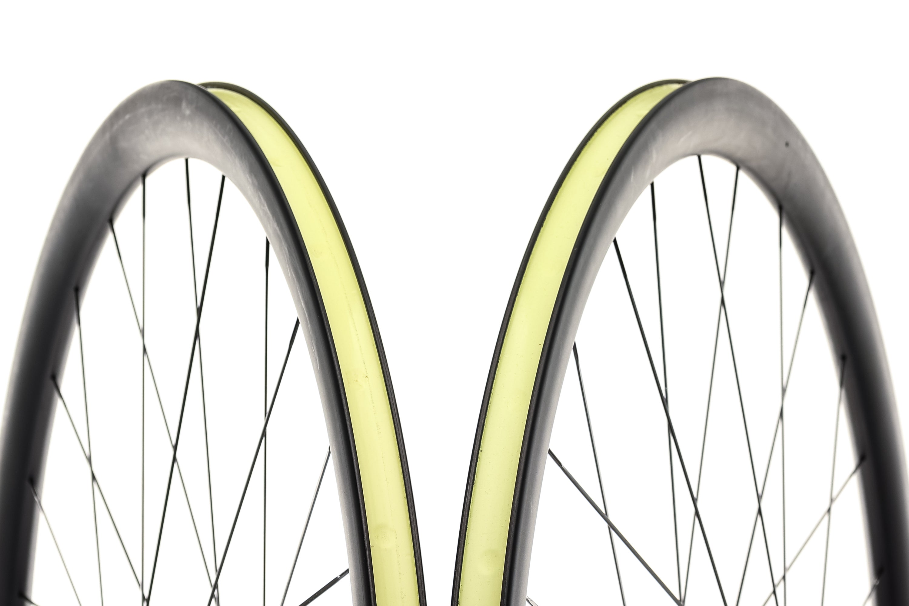 BMC CRD 351 Carbon Tubeless 700c Wheelset - Lightweight Road Bike Wheels for Racing & Performance Cycling | Perfect for Road Racing, Triathlons & Endurance Rides
