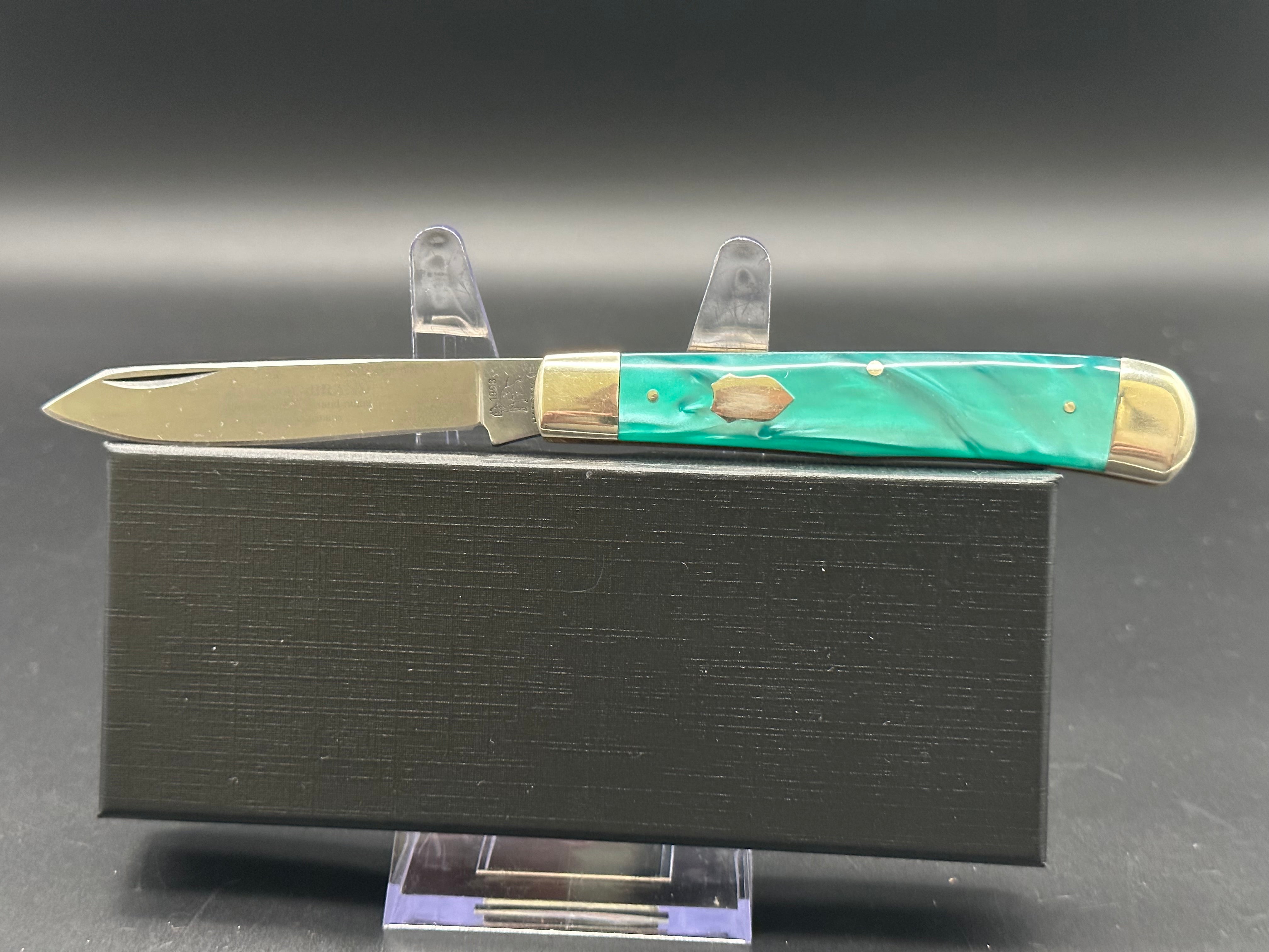 Bulldog Brand Hammer Forged Handmade Knife - Solingen Germany Crafted with Aqua Green Scales | Perfect for Outdoor Adventures, Camping & Survival