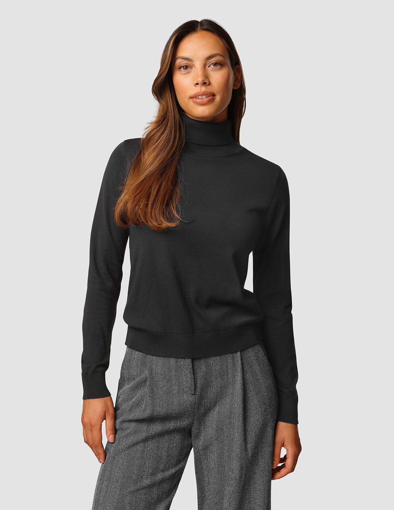 Premium Black Fine Knit Turtleneck Sweater for Women - Cozy Winter Layering & Office Wear