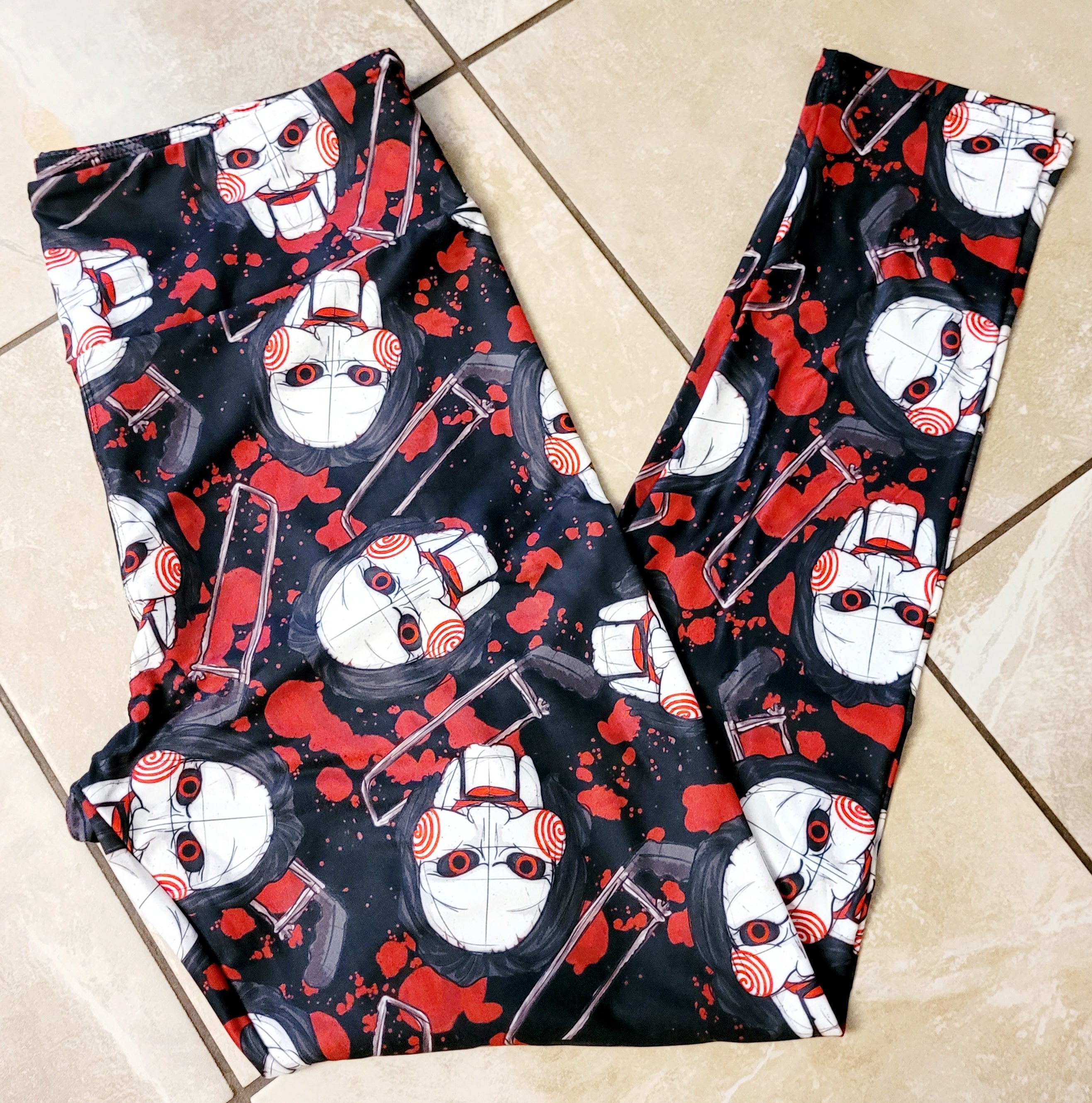 Bloody Jigsaw Print High-Waist Leggings - Exclusive Gothic Halloween Workout & Cosplay Pants for Women