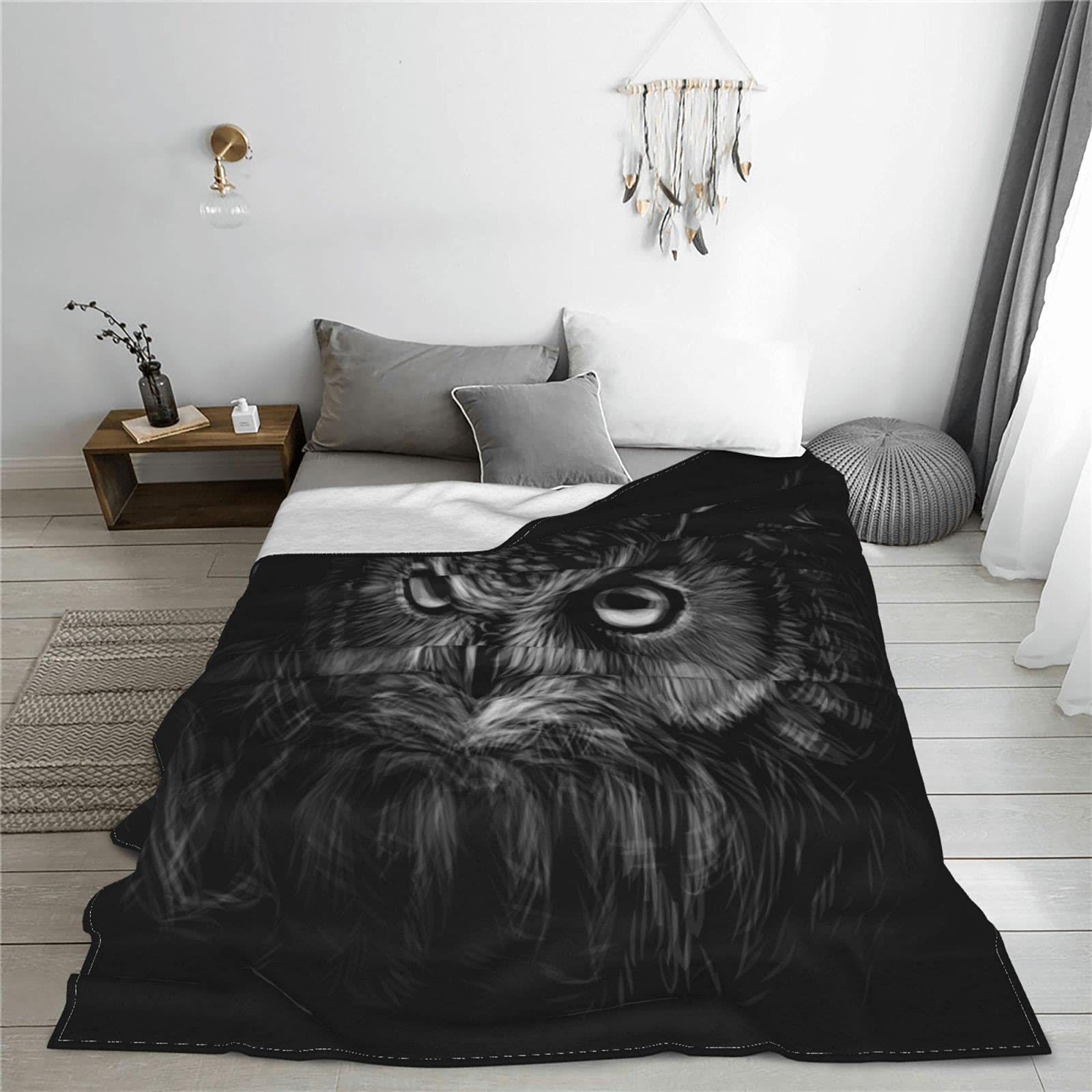 Black Owl Fleece Throw Blanket - Ultra Soft & Lightweight Plush Blanket for Couch, Bed, Sofa - 80x60 Inches - Perfect for Winter Snuggling, Movie Nights & Home Decor