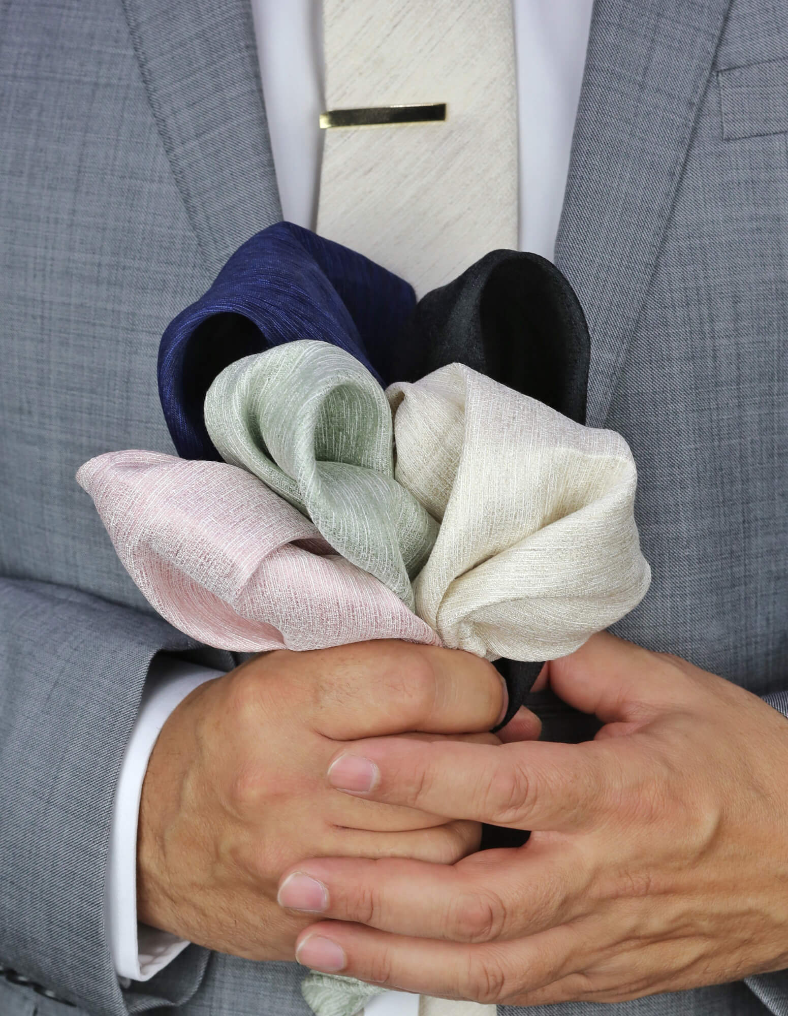 DÉCLIC Palermo Pocket Square - Green Silk Handkerchief for Men | Elegant Fashion Accessory for Weddings, Business & Formal Events