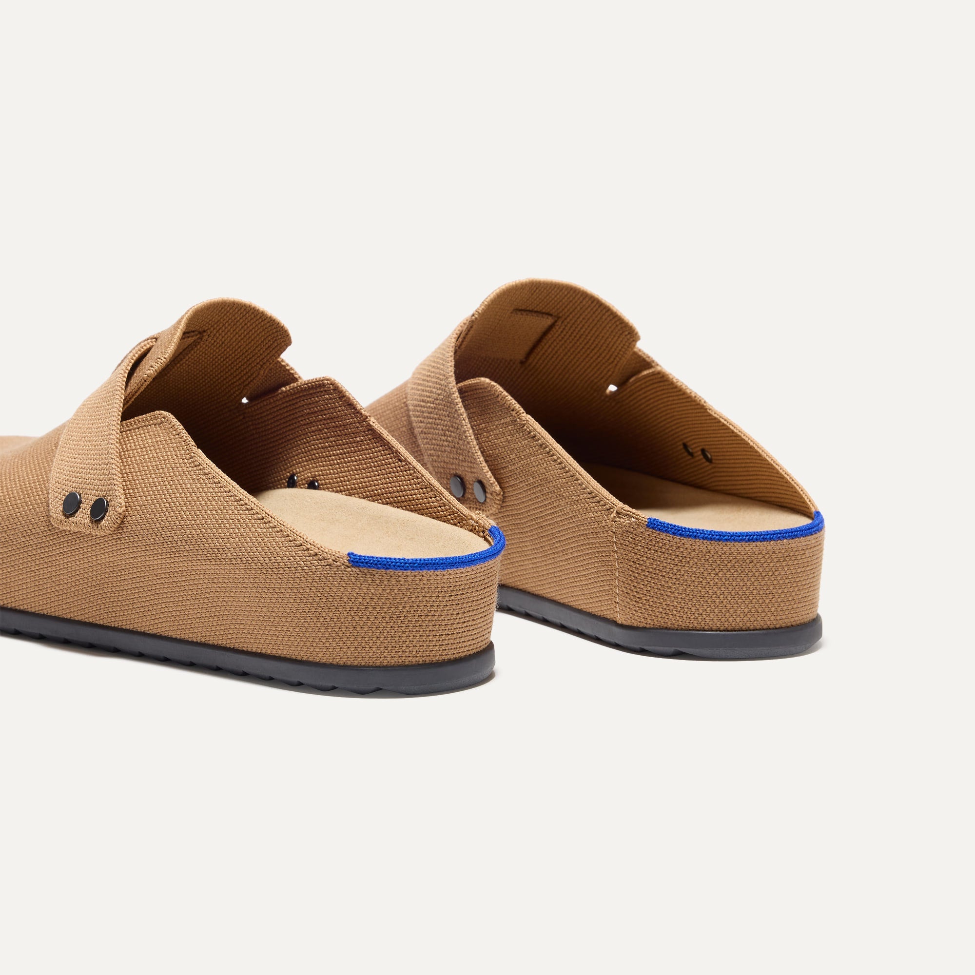 Men's Comfortable Butternut Clogs - Slip-Resistant Garden & House Shoes for Indoor/Outdoor Wear