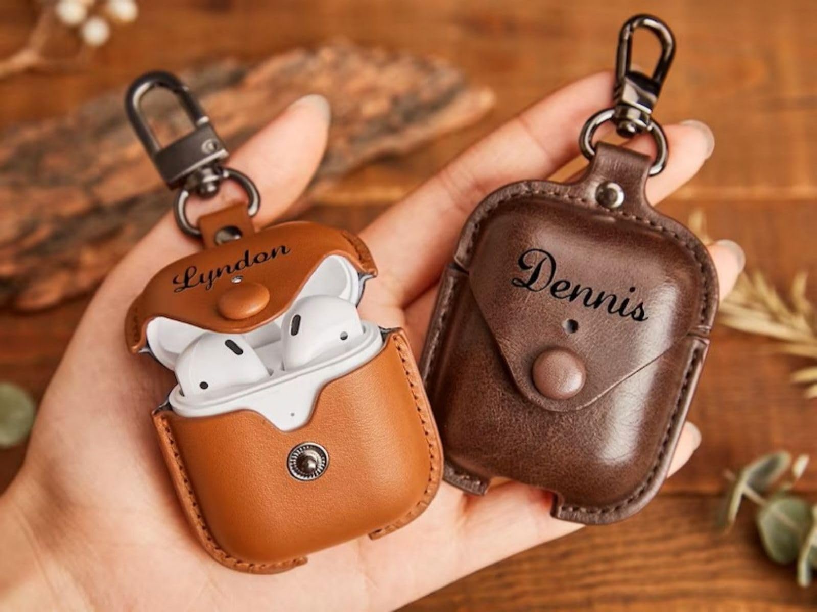 Custom Engraved Leather AirPods 1/2/3 Pro Case - Gift for Men & Mom