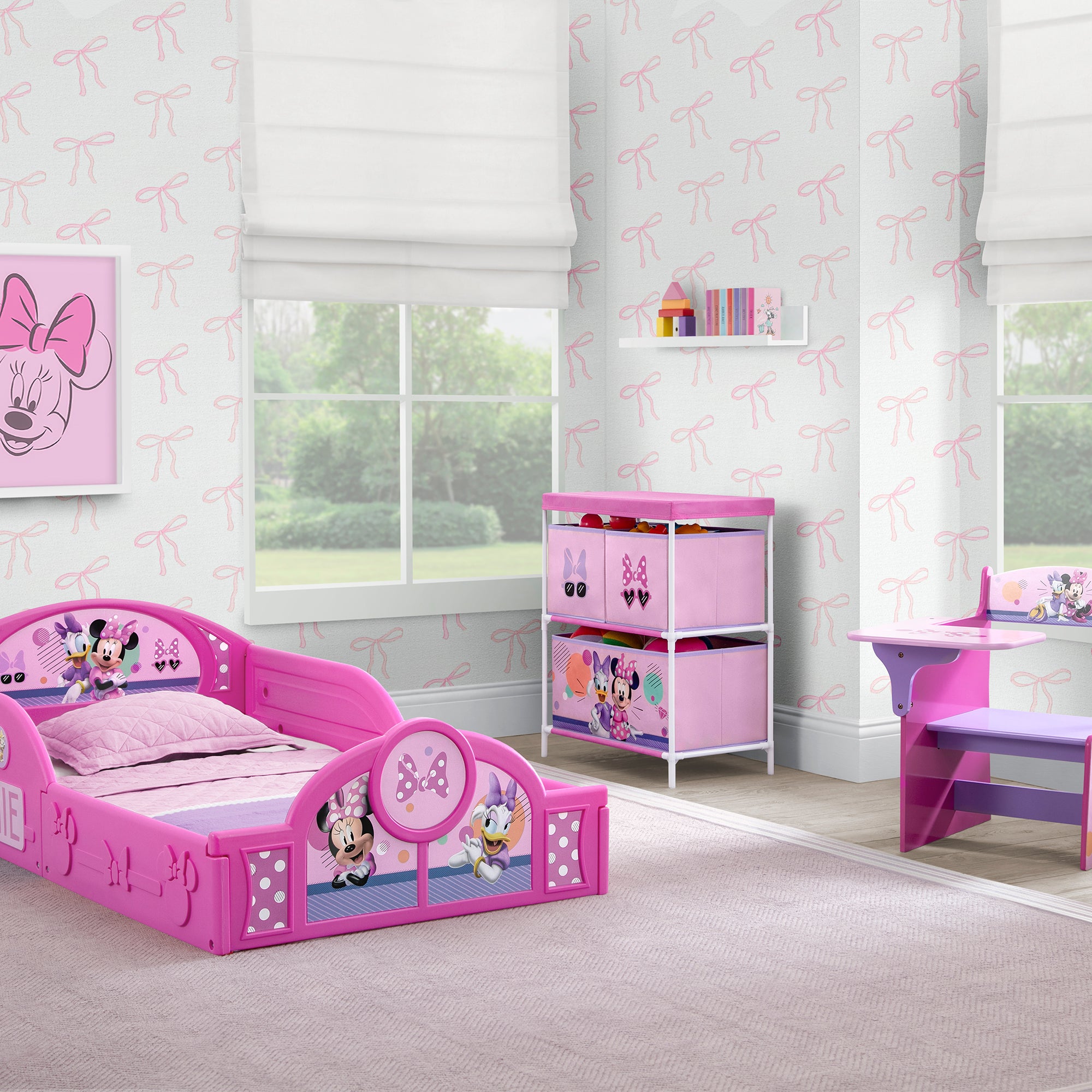 Minnie Mouse 3-Piece Toddler Bedroom Set - Crib Bedding, Curtains & Rug for Girls' Nursery Decor | Perfect for Disney-Themed Baby Rooms & Toddler Bedroom Makeovers