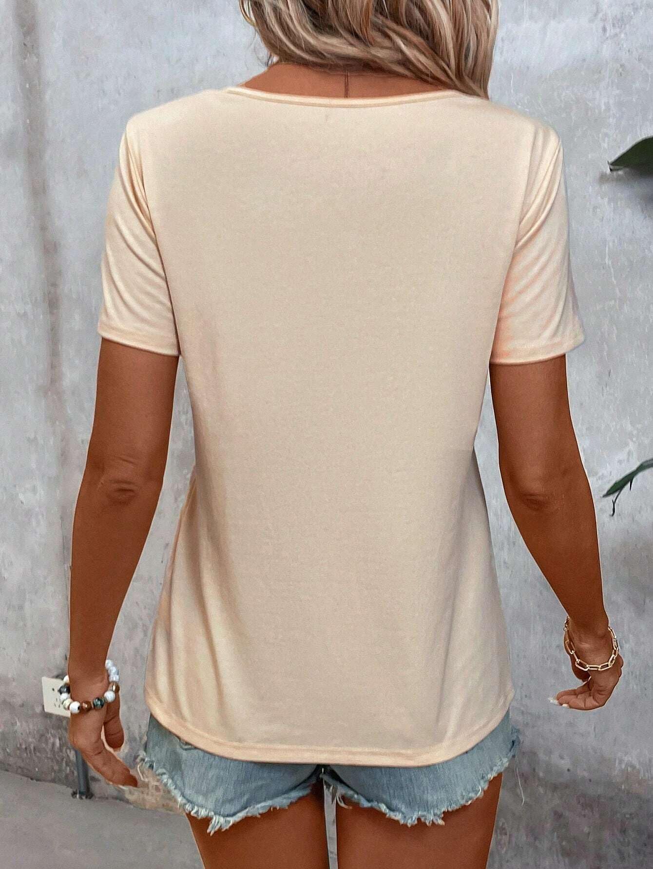 Vintage Western Graphic Tees for Women - Country Concert Tops & Cowgirl Outfits - Perfect for Music Festivals, Rodeos & Casual Western Style