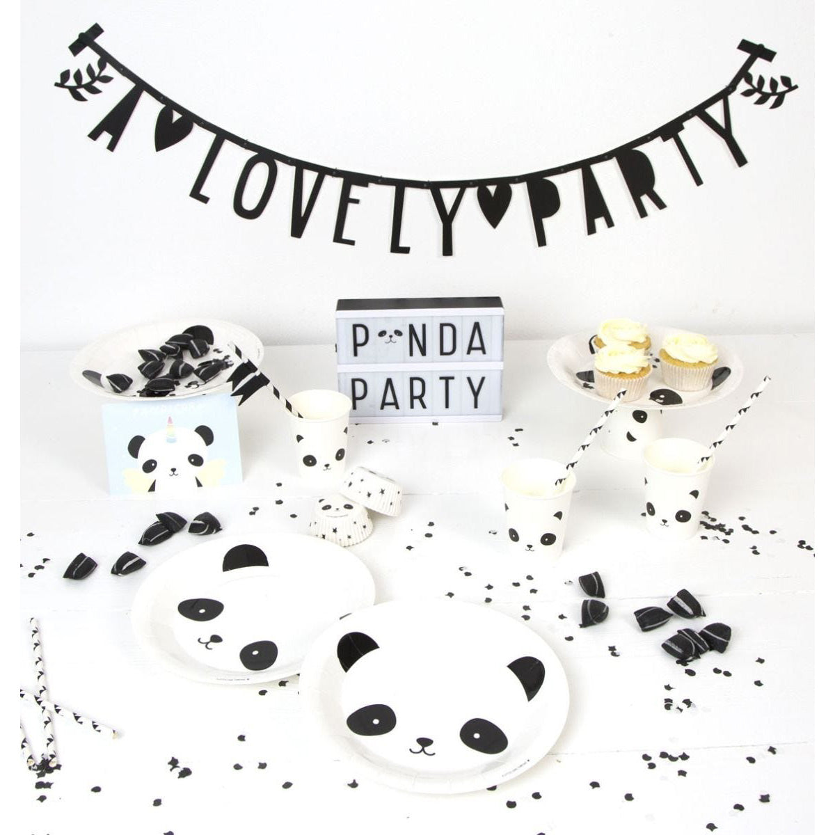 A Little Lovely Company Panda Cupcake Cases - 50 Count Baking Liners for Muffins, Cupcakes and Party Treats - Perfect for Birthday Parties, Baby Showers and Holiday Baking