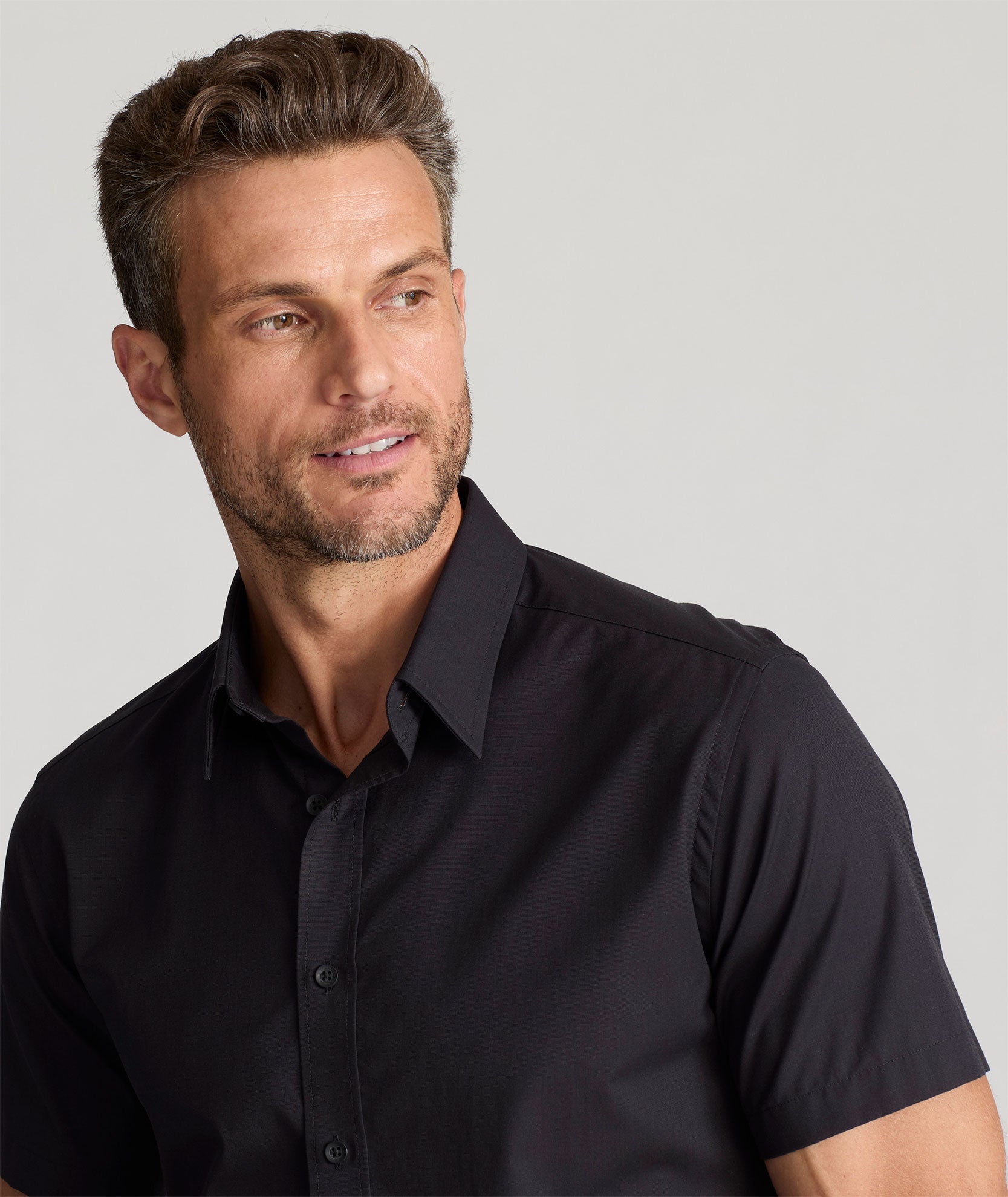 Classic Short Sleeve Cotton Shirt for Men - Comfortable Casual Button Down Top for Summer, Office & Outdoor Activities