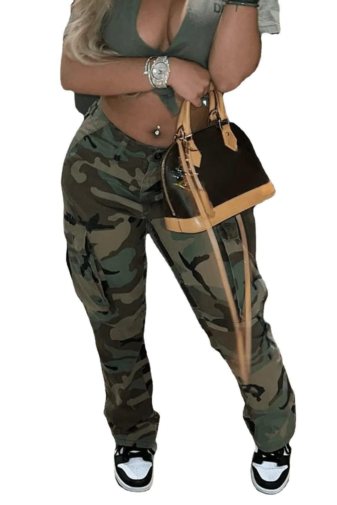 Vakkest Women's Oversized Camo Cargo Jogger Pants - Workout Sweatpants with Pockets | Army Fatigue Camouflage Design for Casual Wear, Gym & Outdoor Activities
