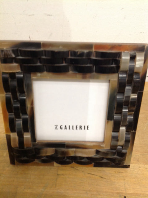 4 Z Gallerie Elegant Photo Frame - Perfect for Home Decor, Office Display & Gift Giving