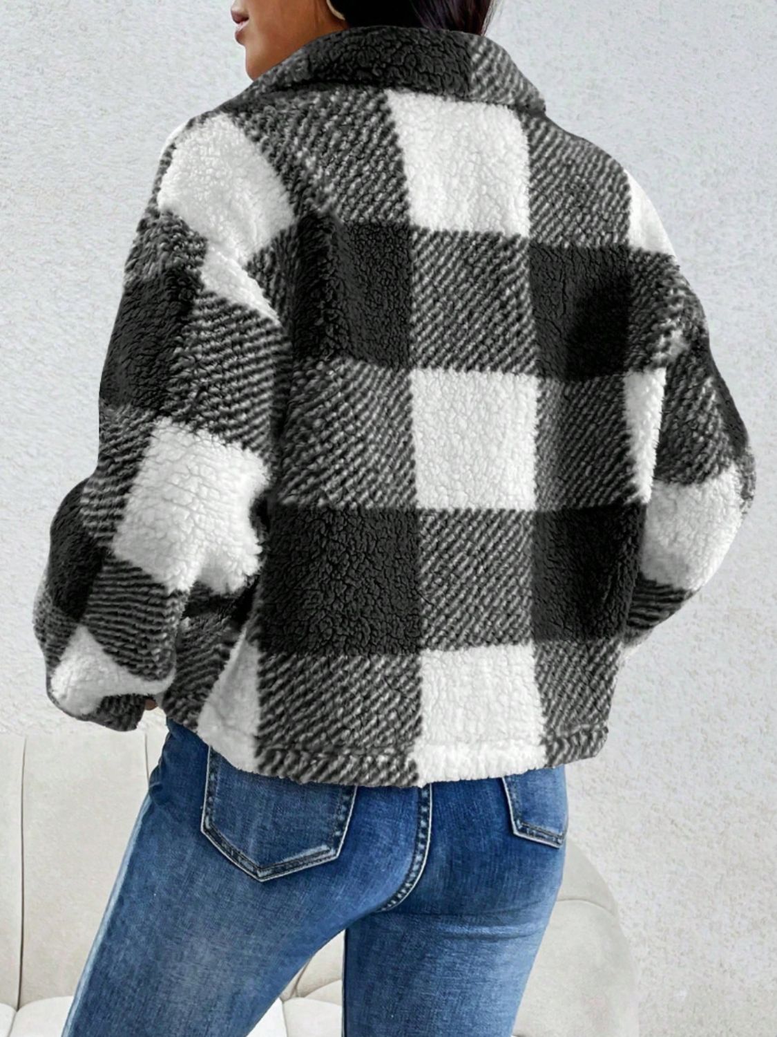 Stylish Plaid Long Sleeve Jacket with Pocket Flap - Trendy Fall & Winter Outerwear for Women - Perfect for Office, Dating & Casual Outings