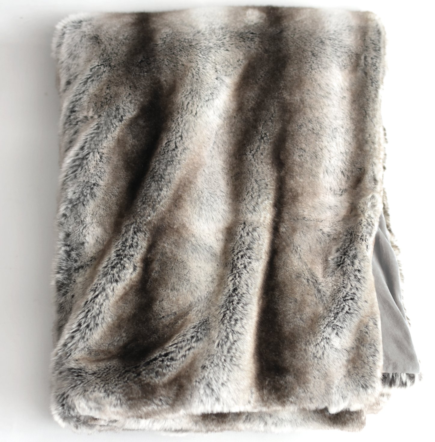 Luxury Faux Fur Oversized Throw Blanket - Ultra Soft Plush Velvet Reverse - Fox Lynx or Gray Mink (Gray Chinchilla) - Perfect for Sofa, Bed & Home Decor