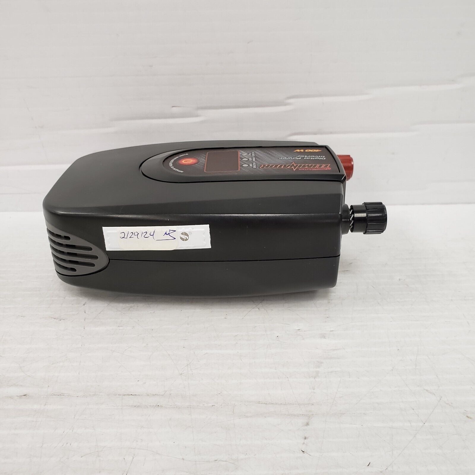 Motomaster Eliminator Inverter - 1500W Power Inverter for Cars, Trucks & RVs | Portable DC to AC Converter for Camping, Emergencies & Outdoor Adventures