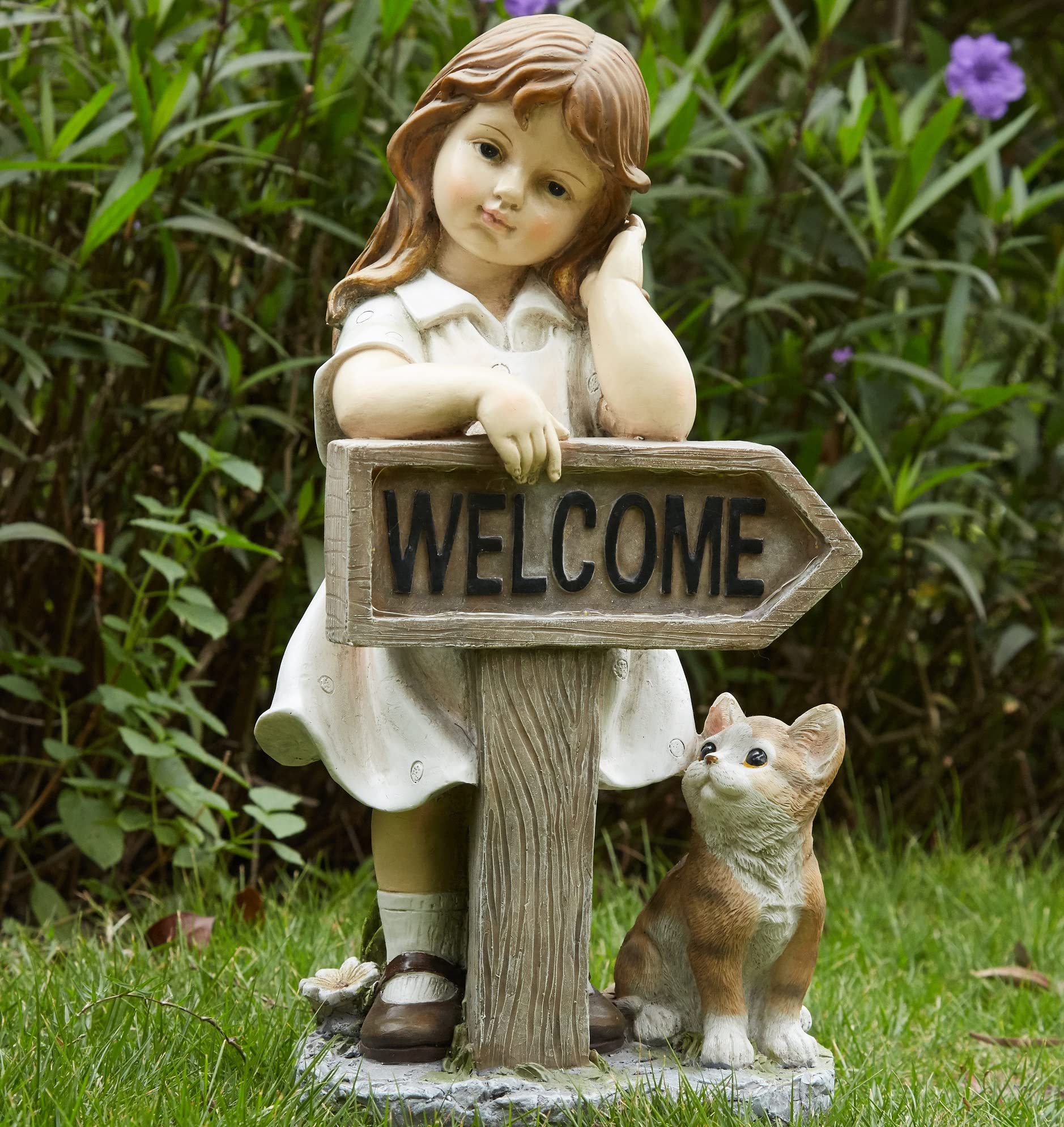 Solar-Powered Girl Garden Statue with LED Lights & Cat - 17.3 Inch Polyresin Outdoor Decor for Porch, Patio & Yard | Weather-Resistant Welcome Sign for Garden, Pathway & Home Entrance Decorations