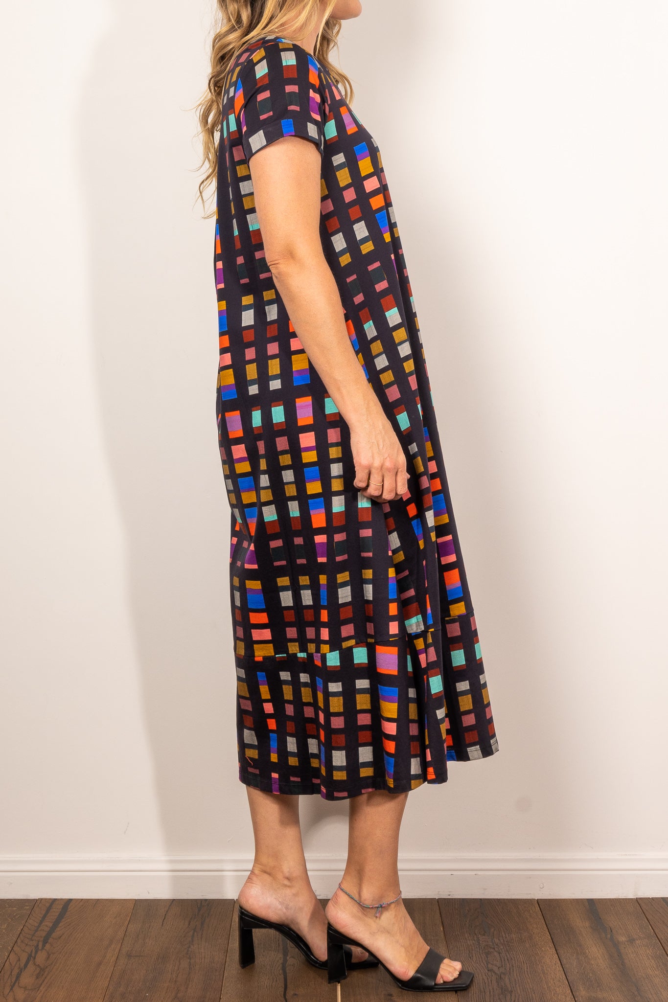 ELK Haki Dress Tessela Print - Stylish Floral Print Midi Dress for Women | Perfect for Casual Outings, Parties & Summer Vacations