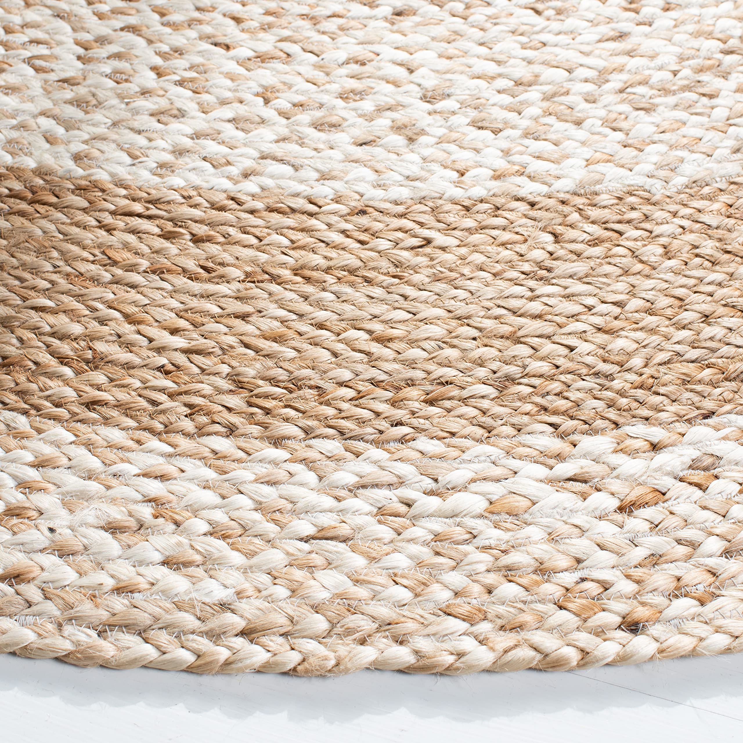 SAFAVIEH Natural Fiber Collection 6' Round Jute Area Rug with Border - NF888A - Eco-Friendly Natural Fiber Rug for Living Room, Bedroom & Boho Decor